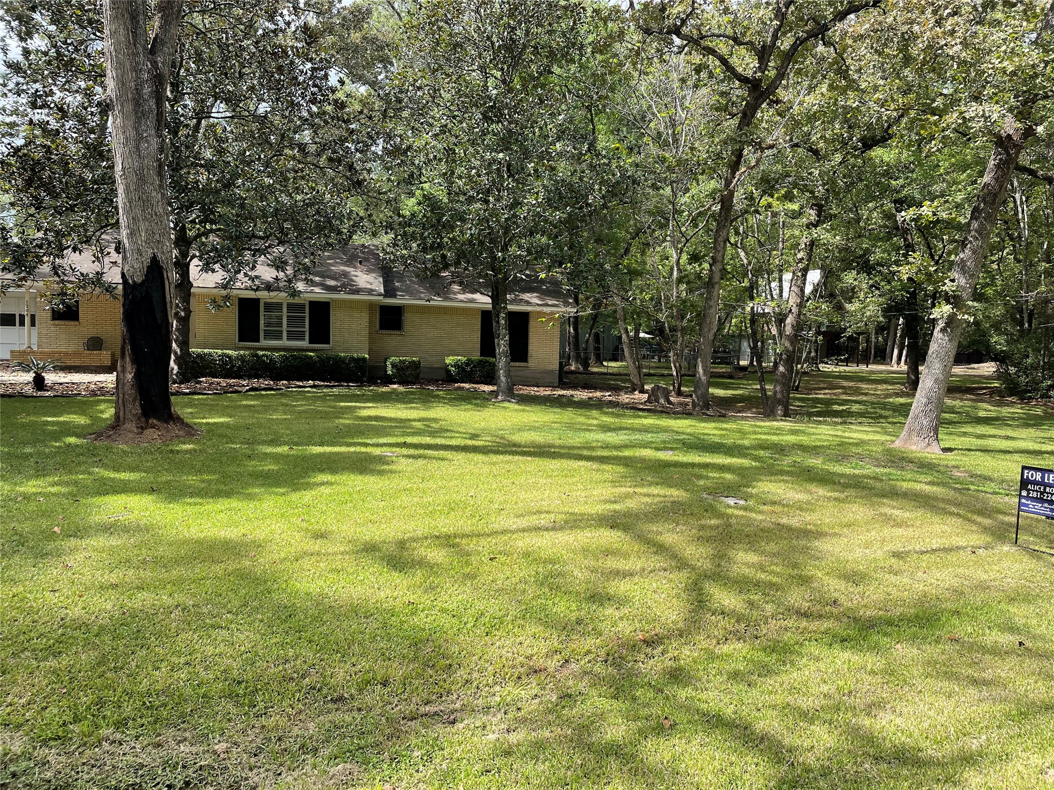 1204 Apache Drive Property Photo 1