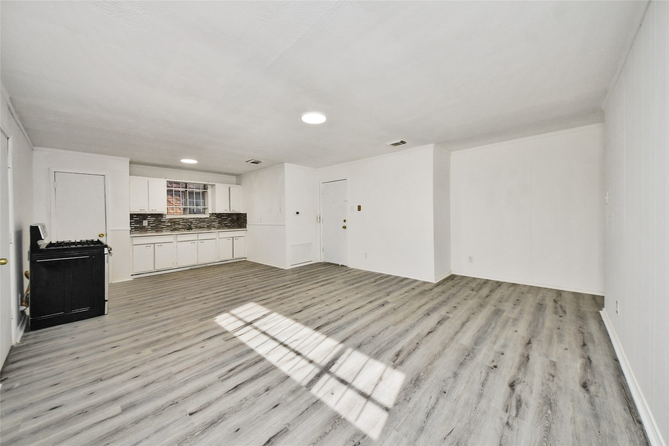 3727 Prudence Drive Property Photo 14