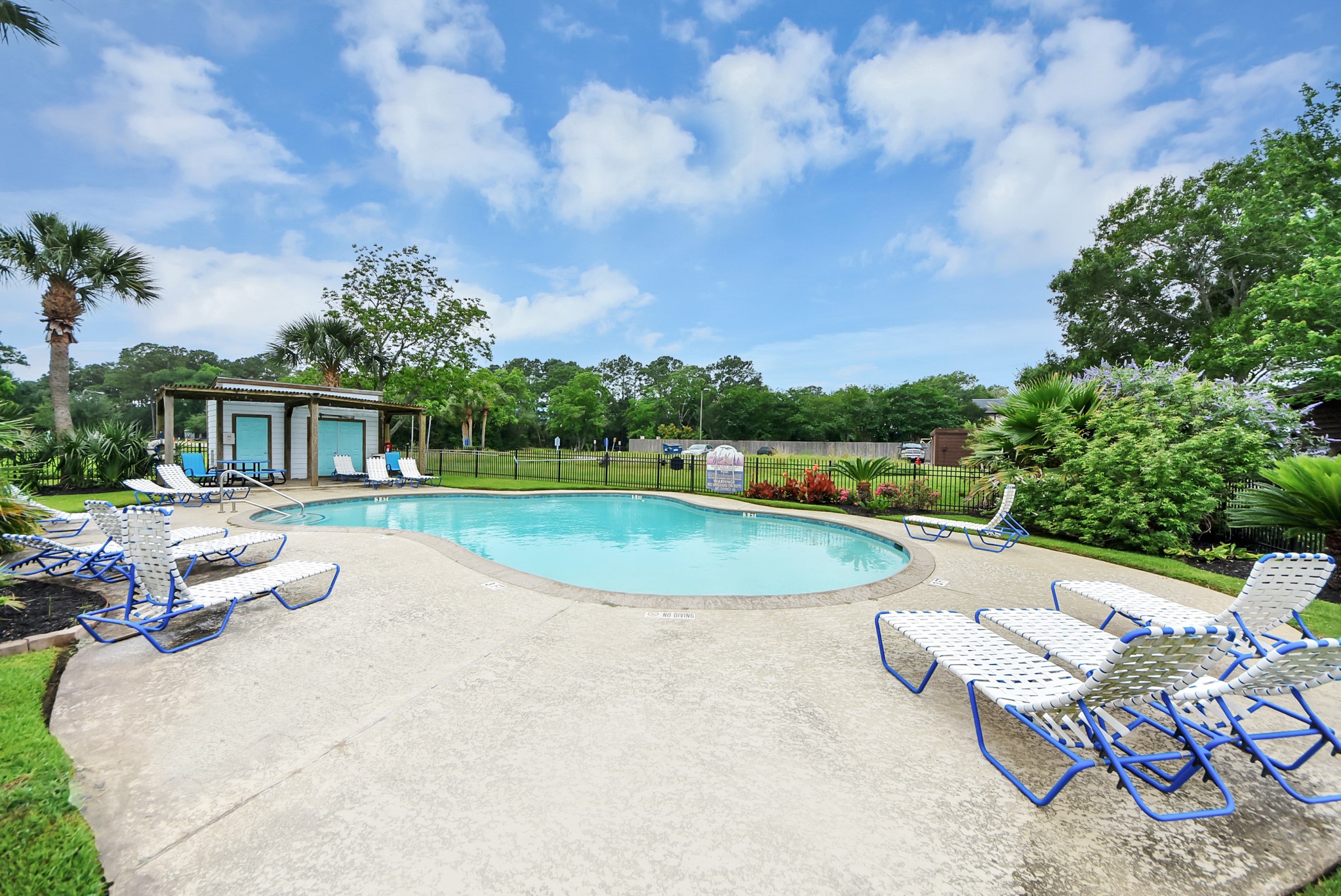 651 Davis Road Property Photo 48