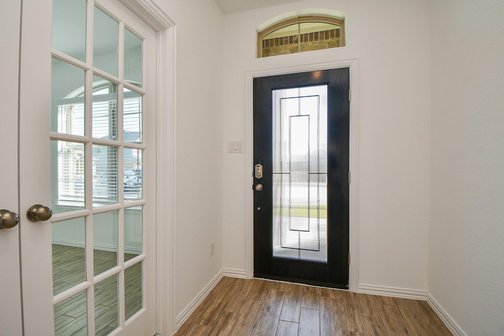 31306 Black Forest Crossing Property Photo 3
