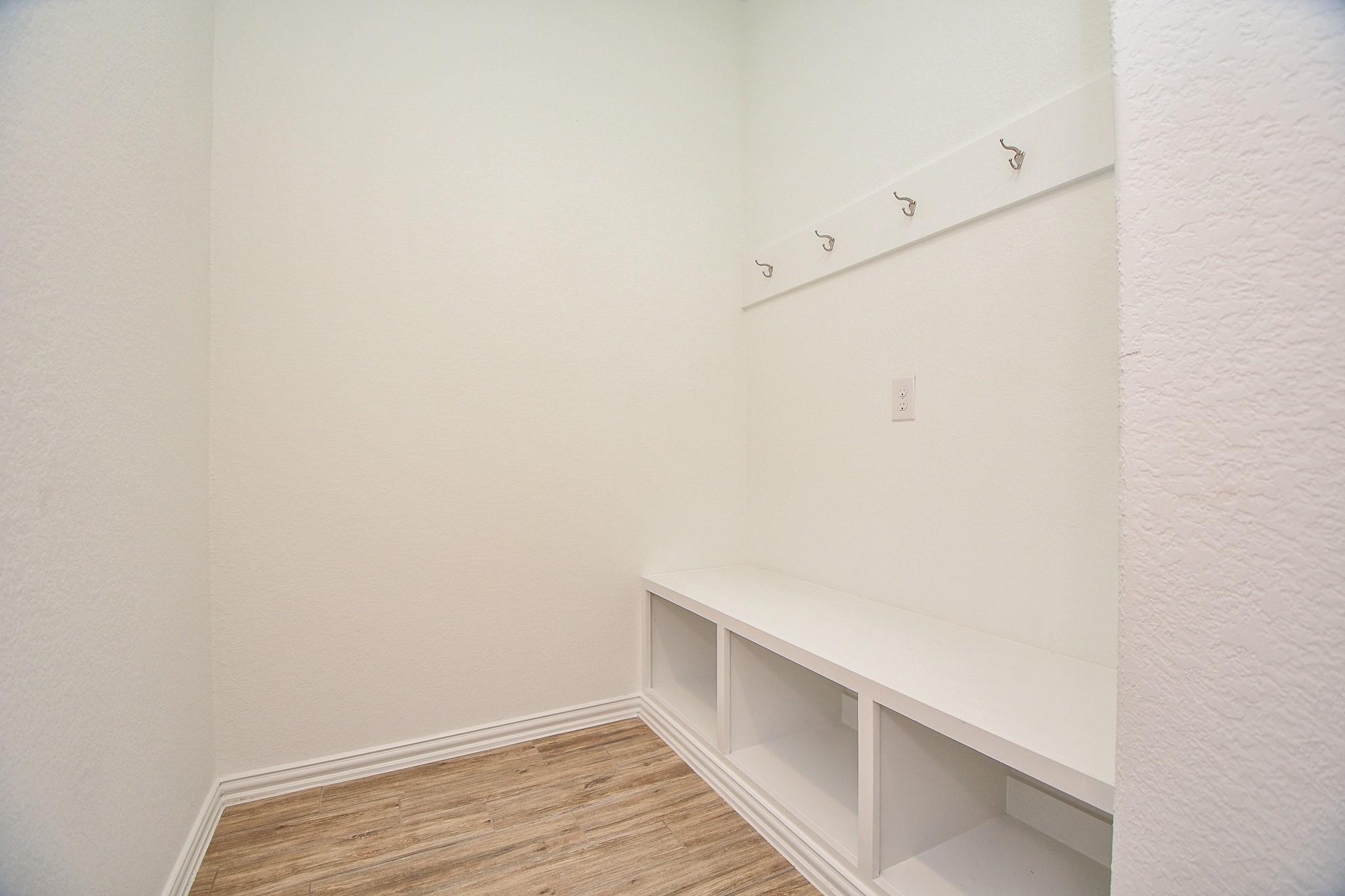 31306 Black Forest Crossing Property Photo 6