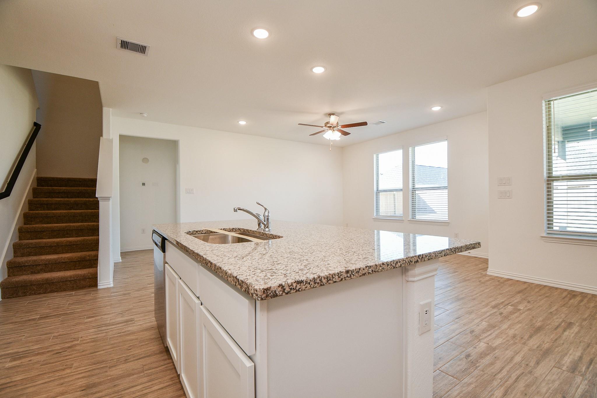31306 Black Forest Crossing Property Photo 14