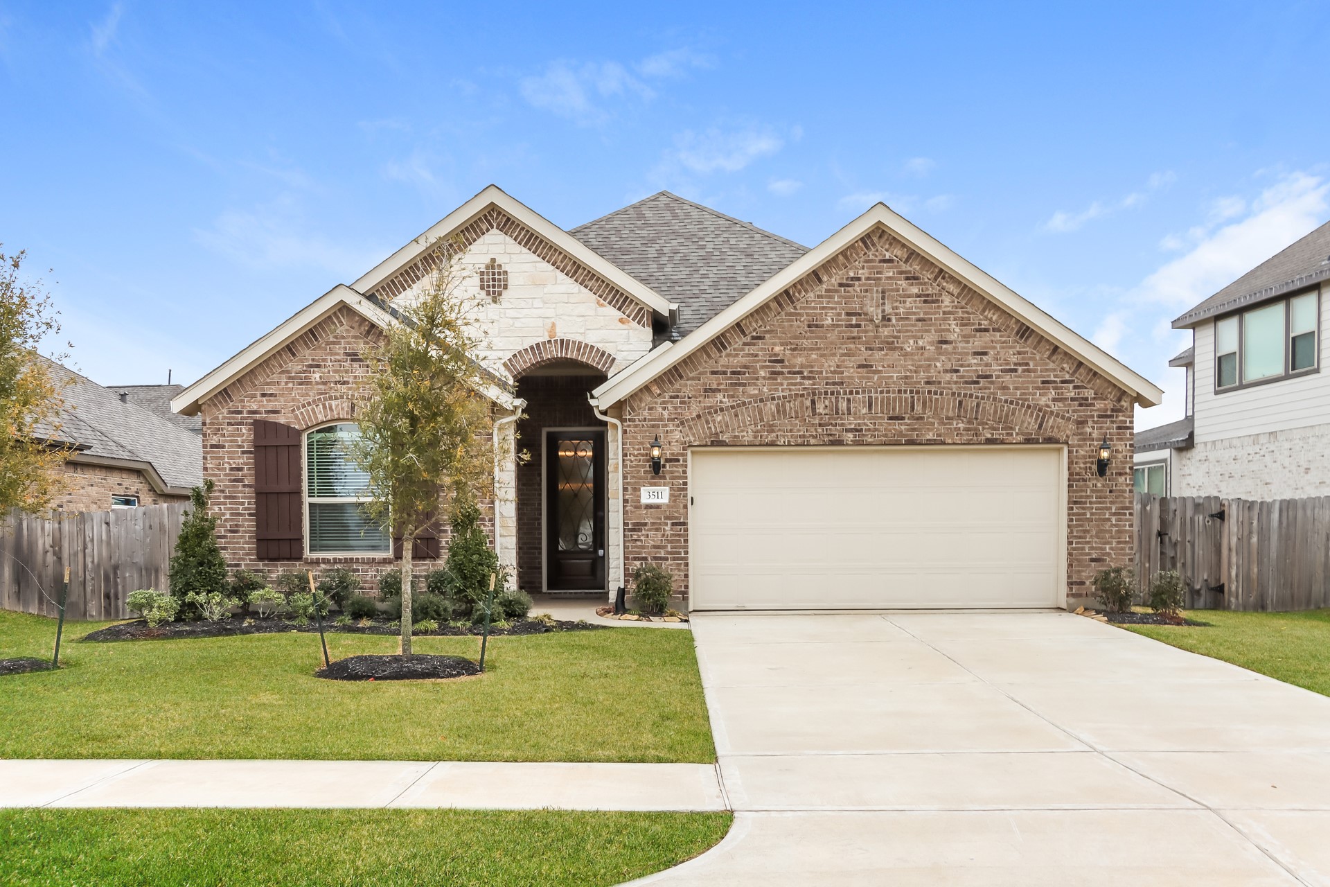 3511 Sunburst Court Property Photo