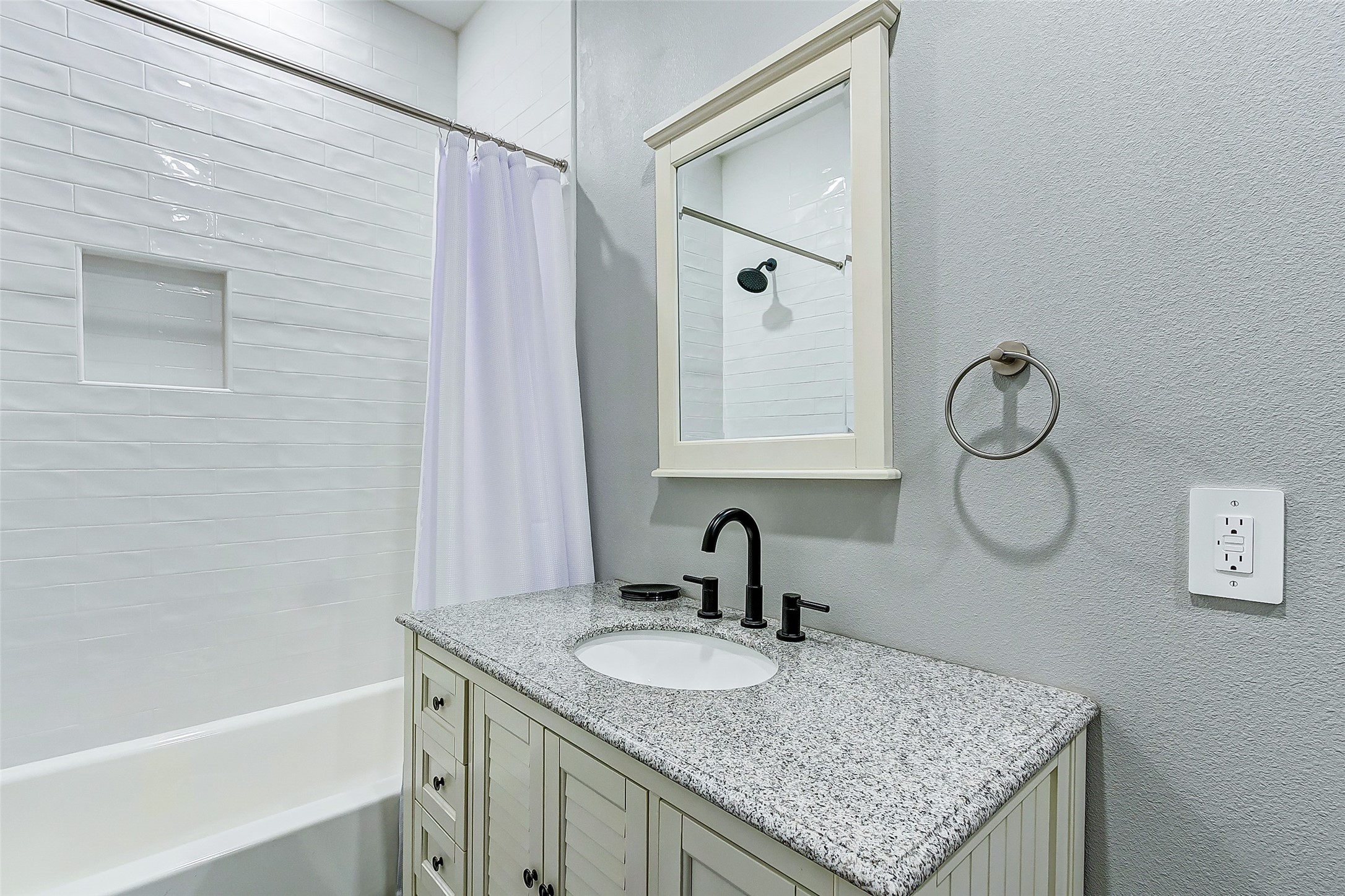 1040 Johnson Road Property Photo 27