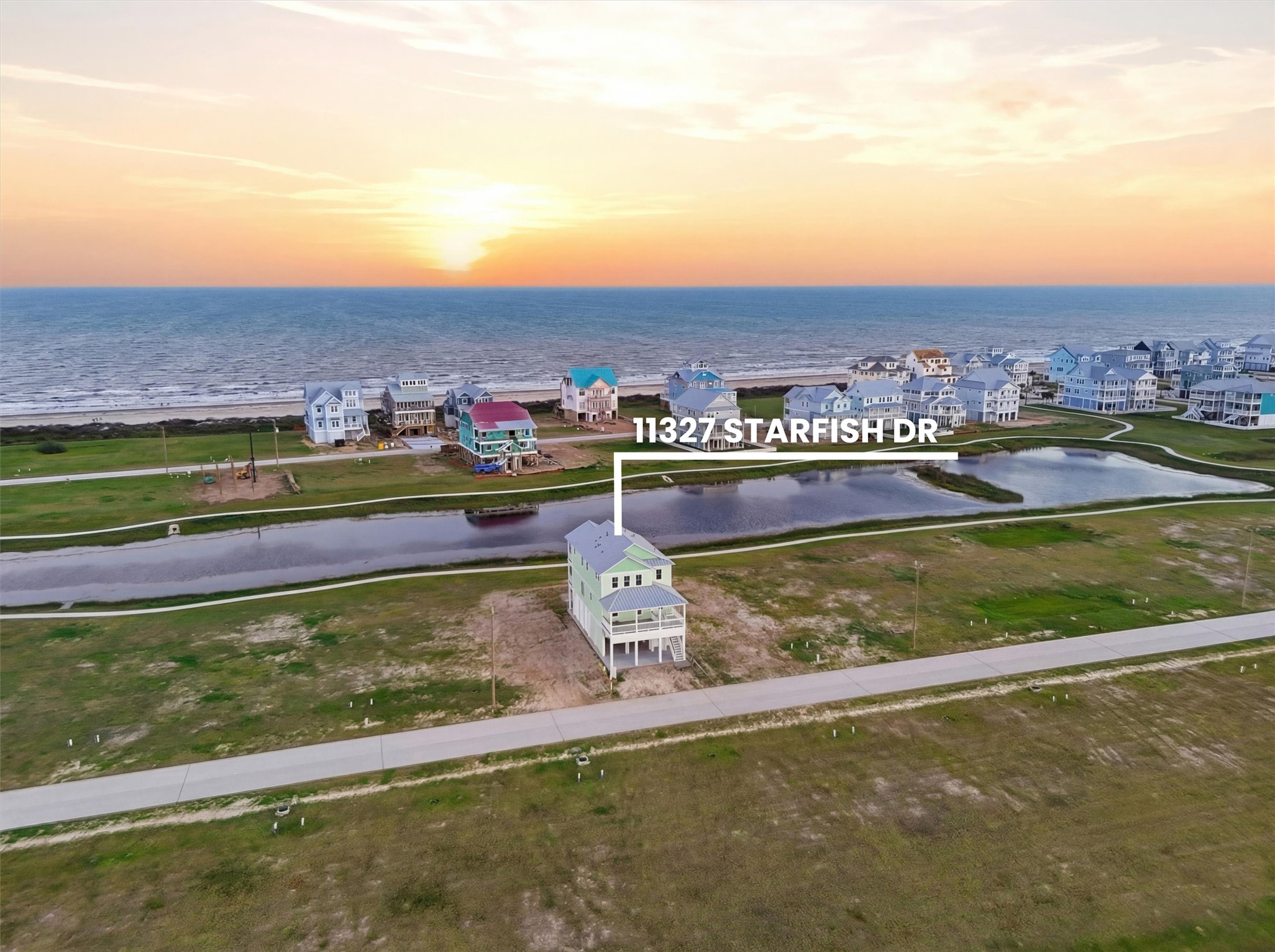 11327 Starfish Drive Property Photo 1