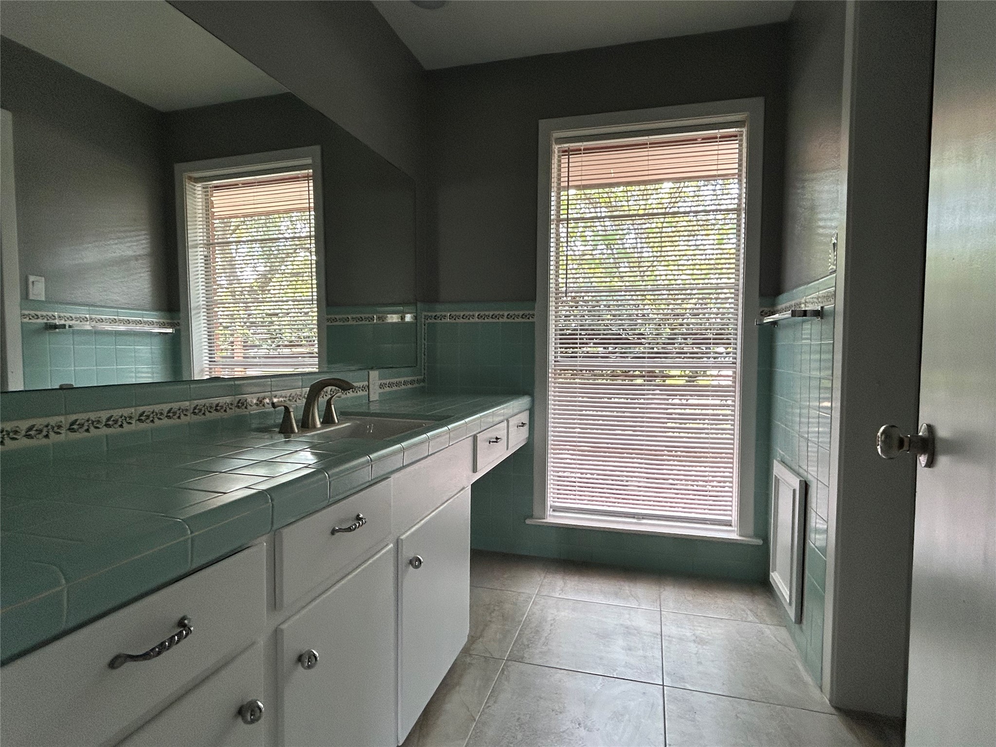 7751 Cayton Street Property Photo 6