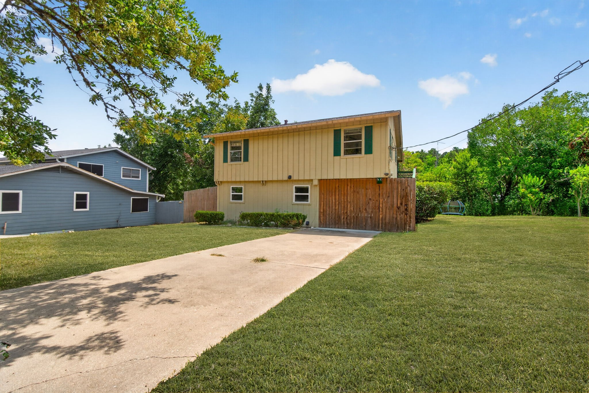 190 White Oak Circle Property Photo 14