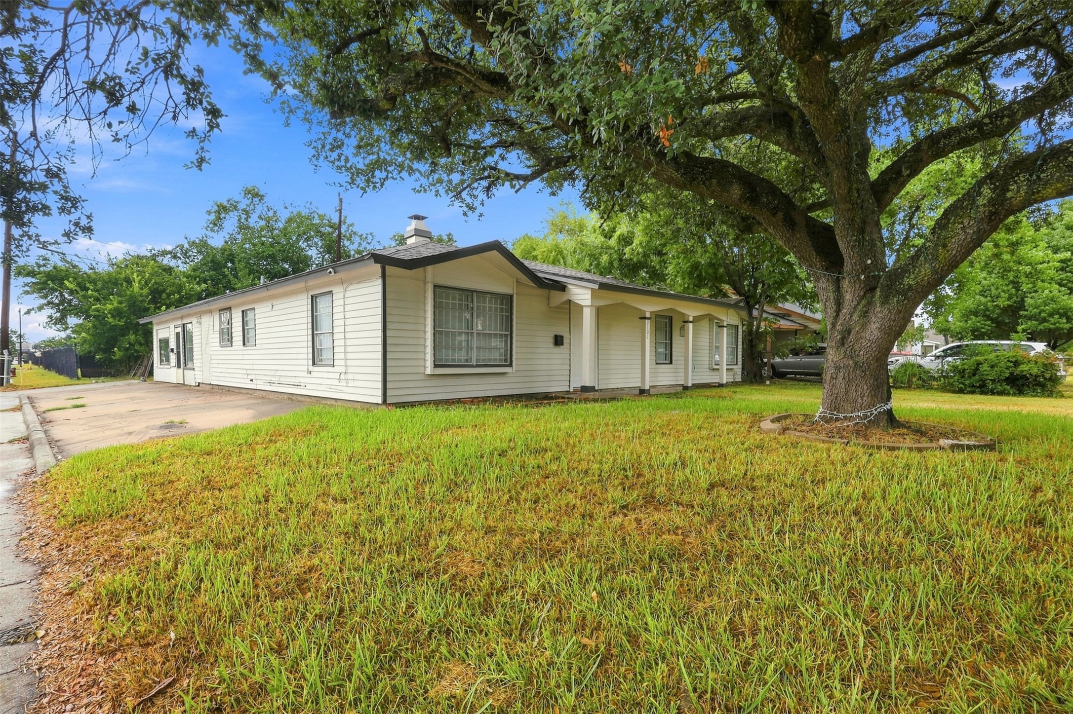 2101 Flynn Drive Property Photo 14