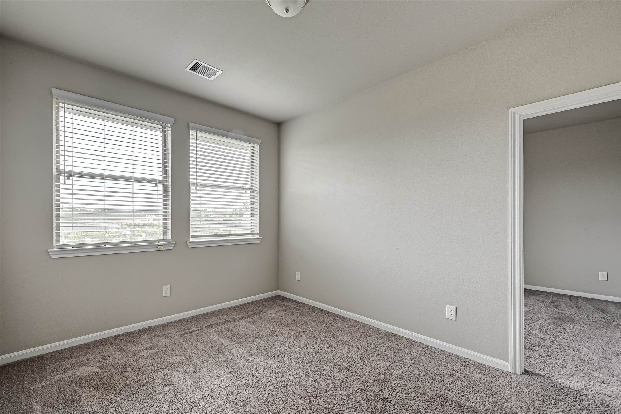315 Biltmore Loop Property Photo 34