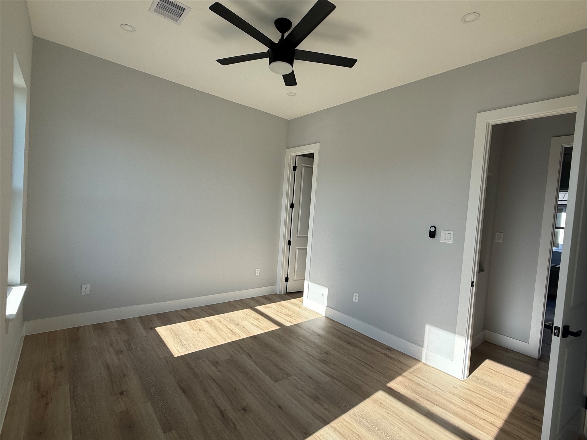 3367 Yellowstone Boulevard Property Photo 14