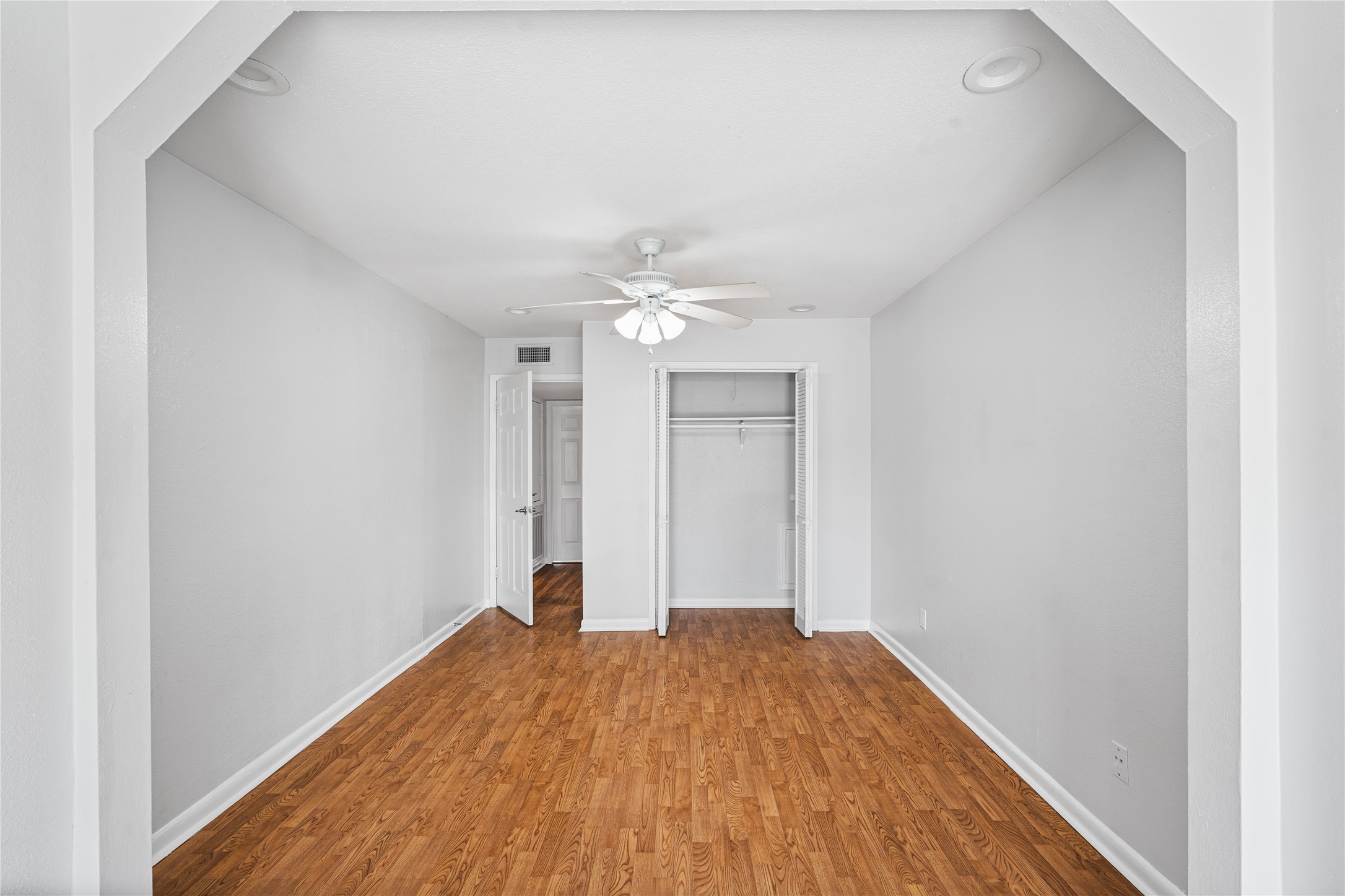 12633 Memorial Drive 118 Property Photo 14