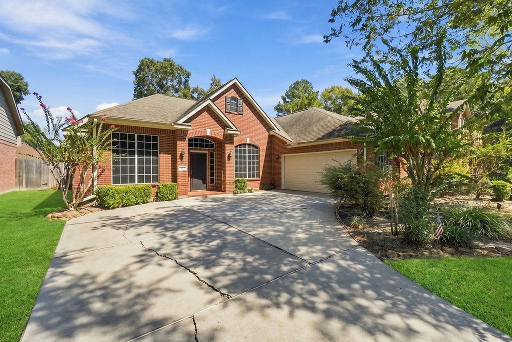 3210 Silverberry Trail Property Photo 1