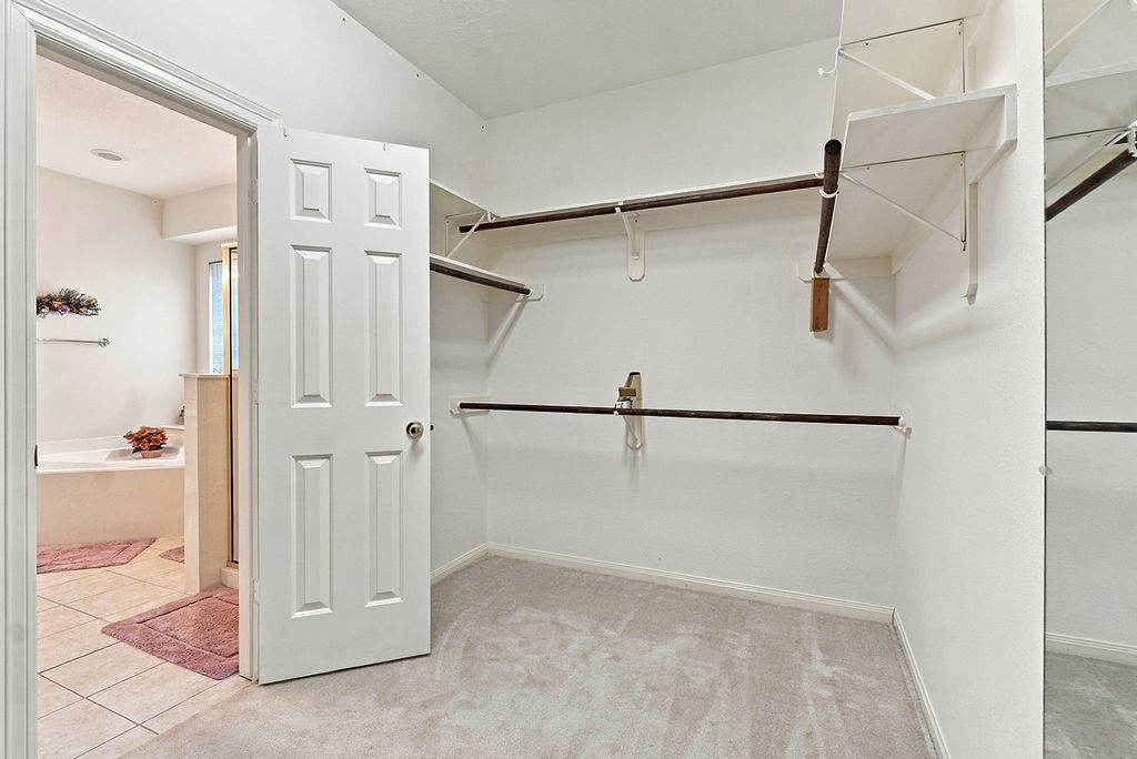 3210 Silverberry Trail Property Photo 27