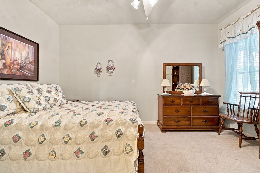 3210 Silverberry Trail Property Photo 28