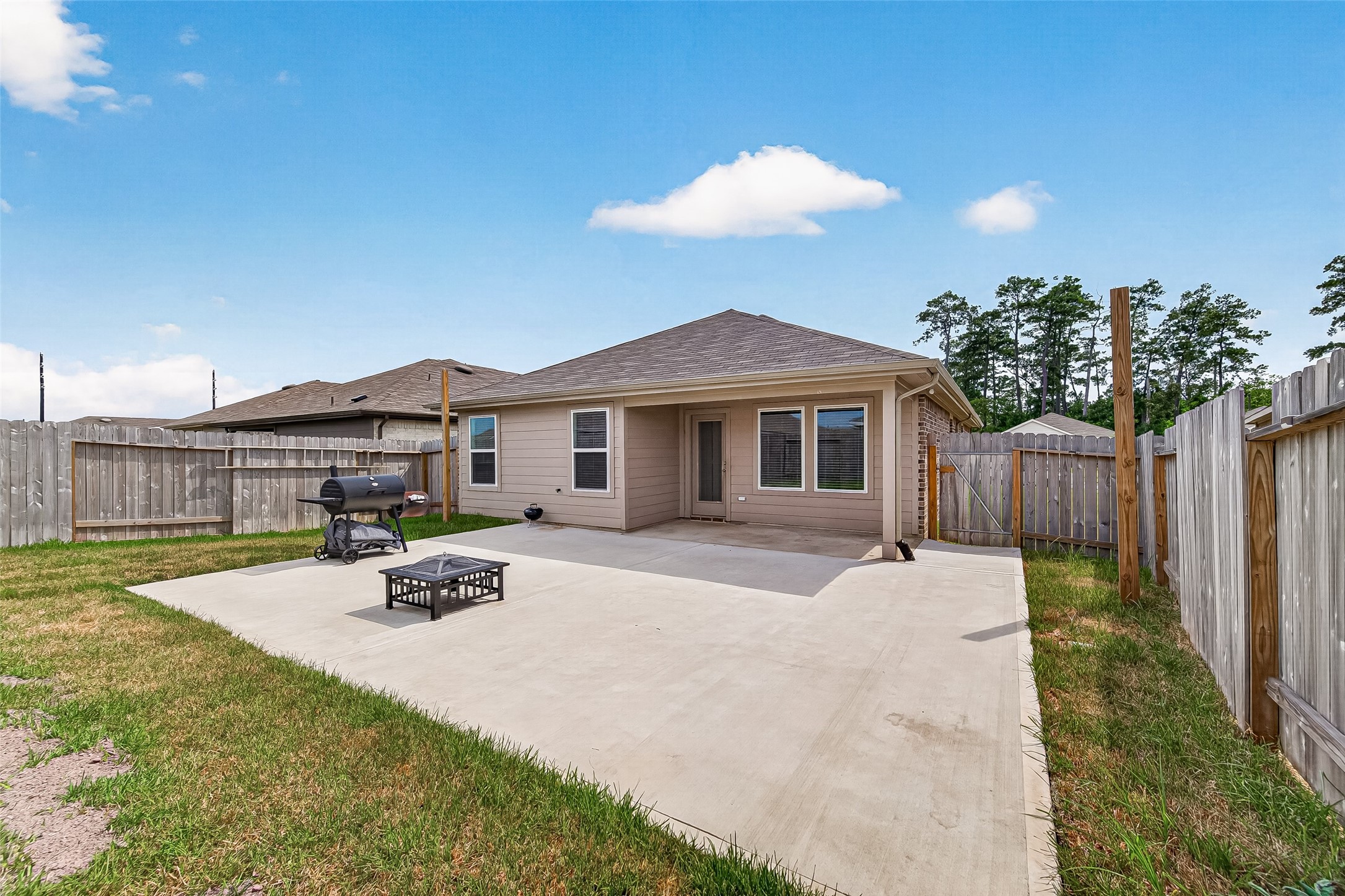 24410 Oriole Summit Drive Property Photo 28