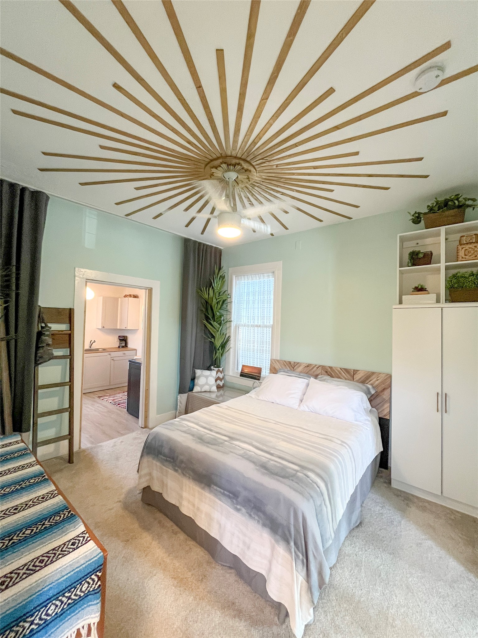 2008 Ave O 1/2 Up Property Photo 5