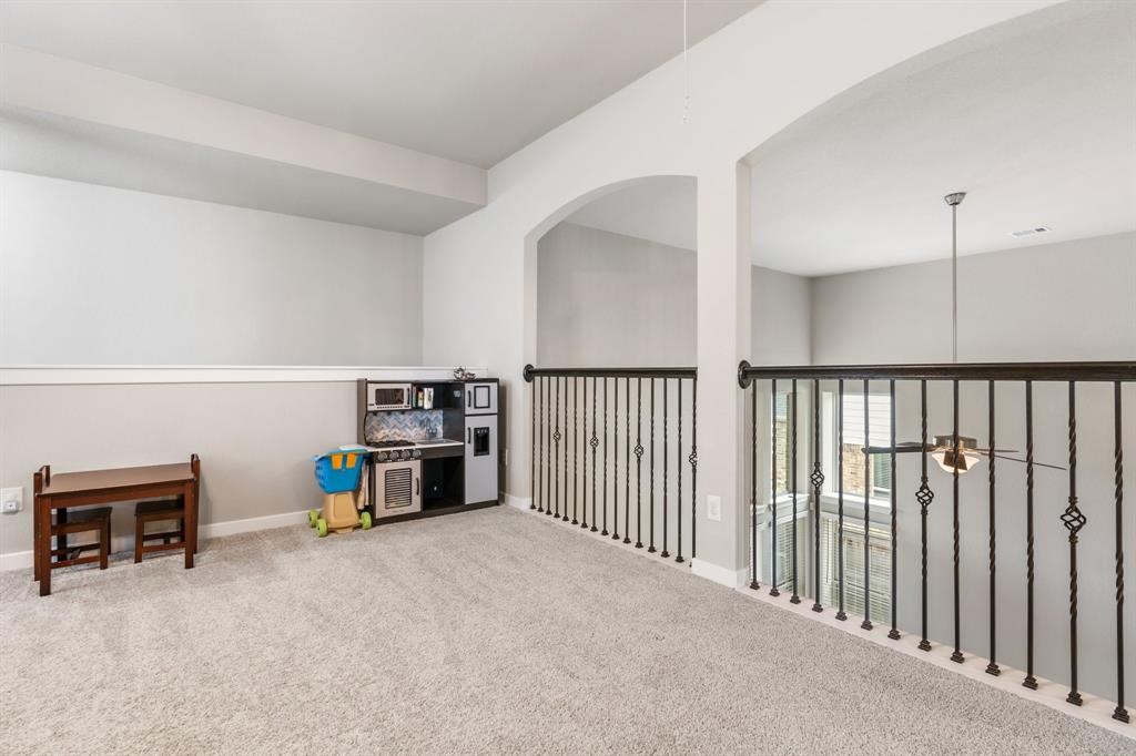 17008 Ash Leaf Way Property Photo 23