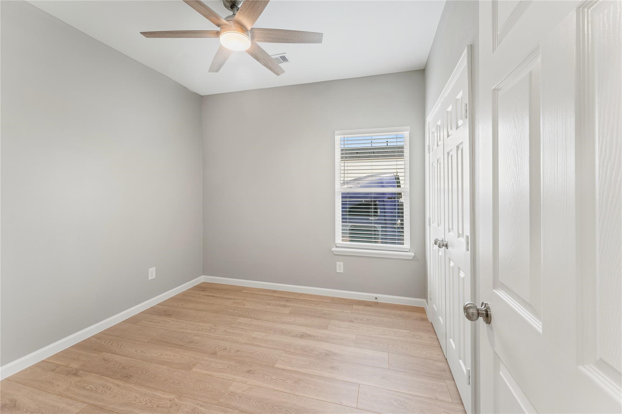 5125 Jezebel A Property Photo 12