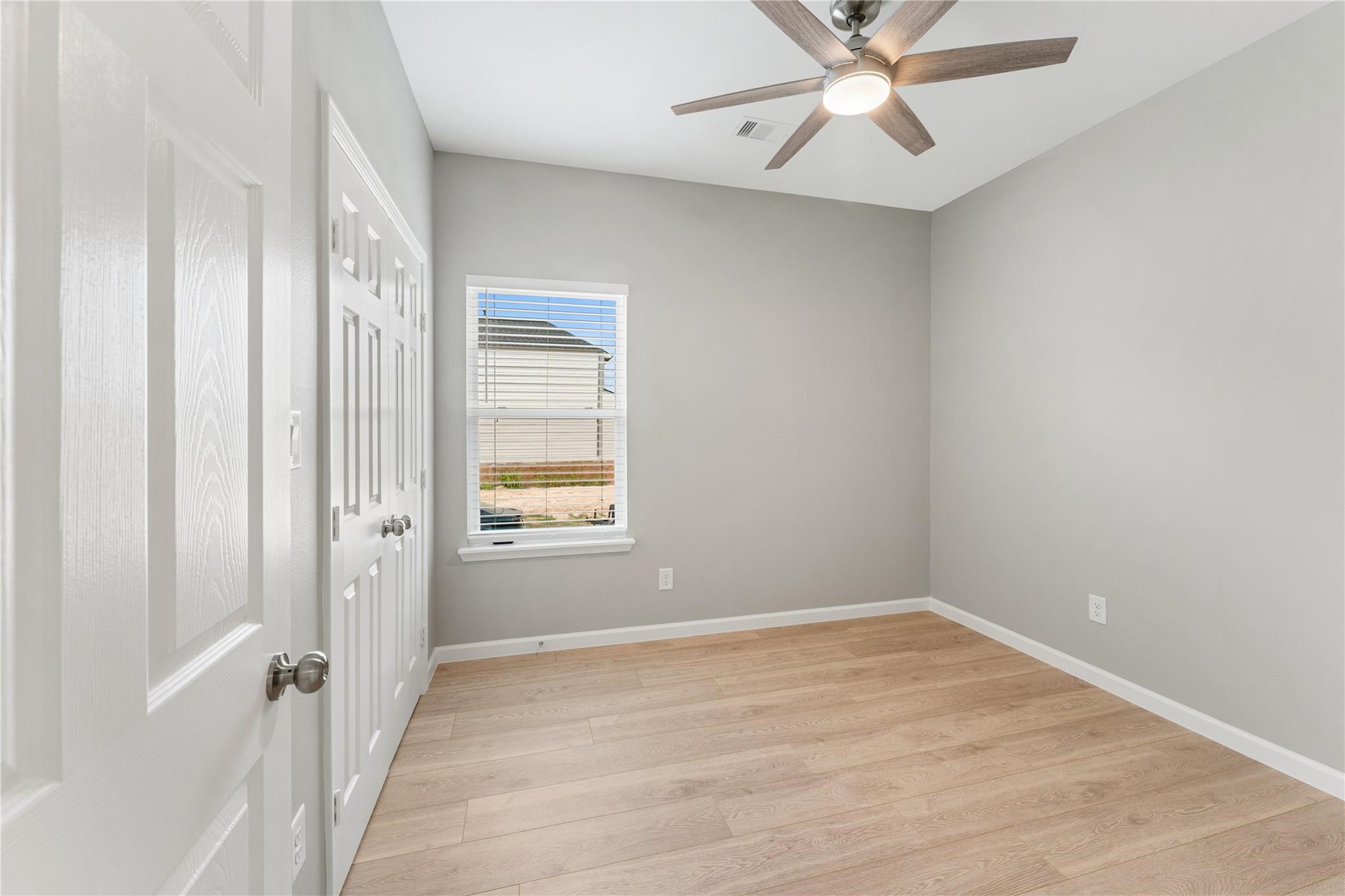 5125 Jezebel A Property Photo 15