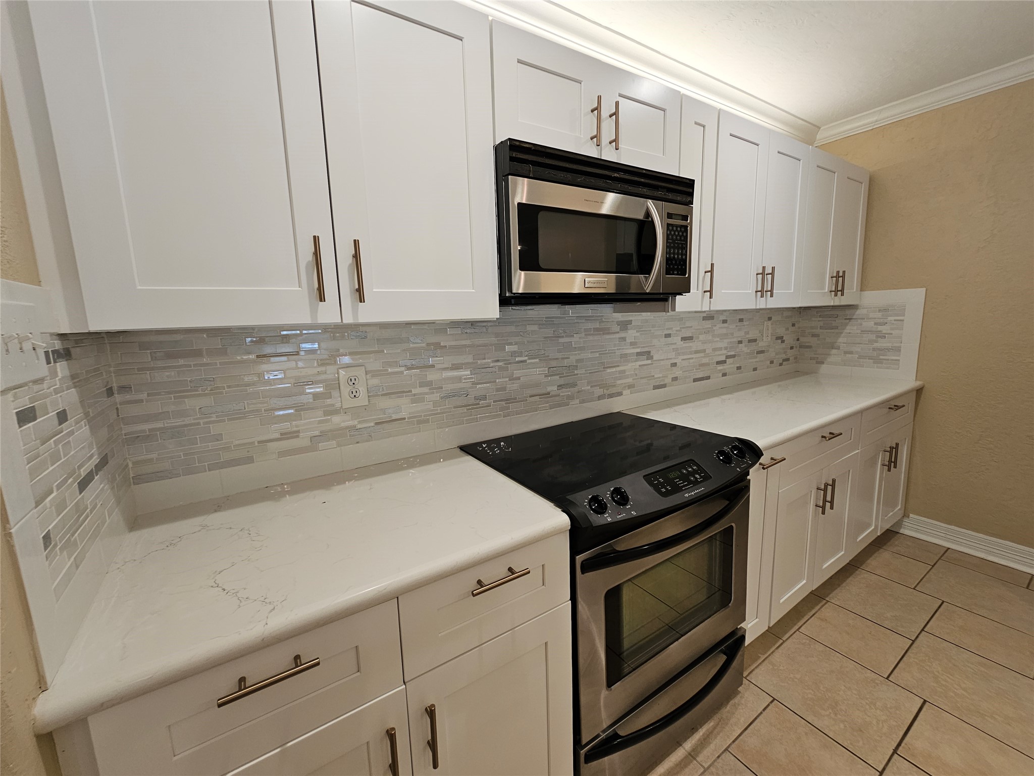 15575 Marina Drive 323a Property Photo 11