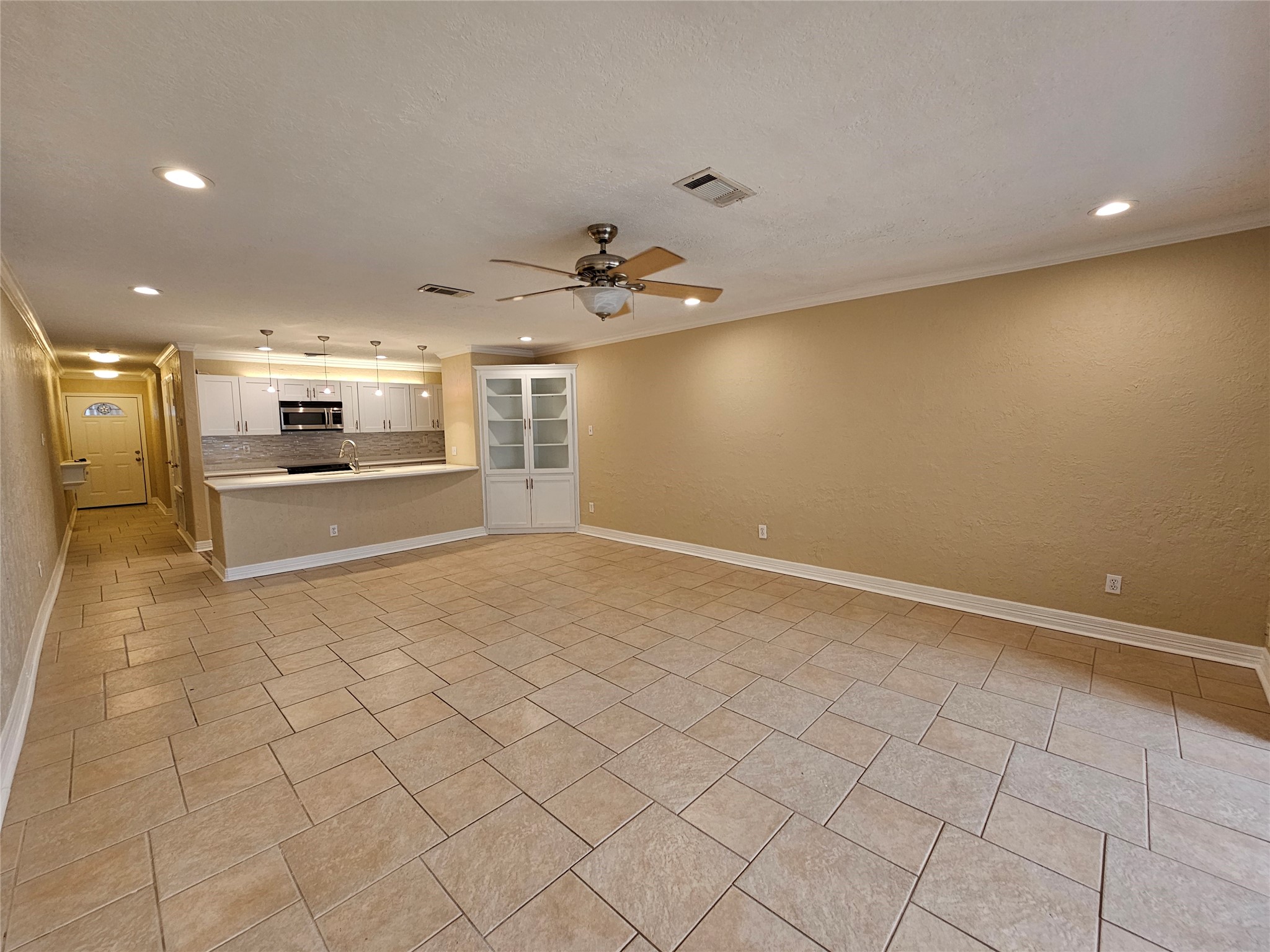 15575 Marina Drive 323a Property Photo 14