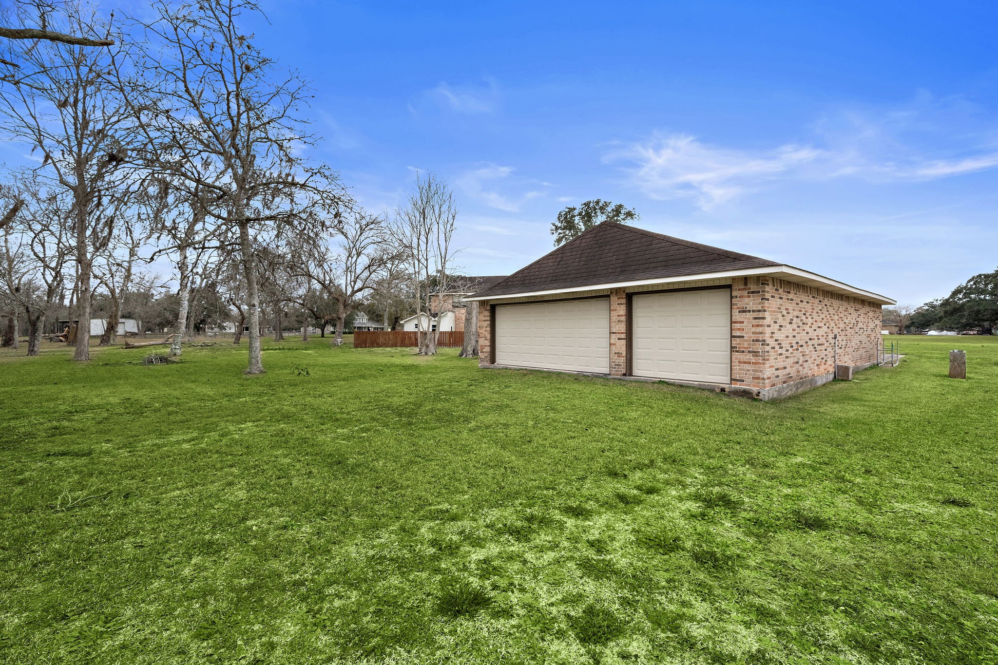 9300 Oakcrest Drive Property Photo 31