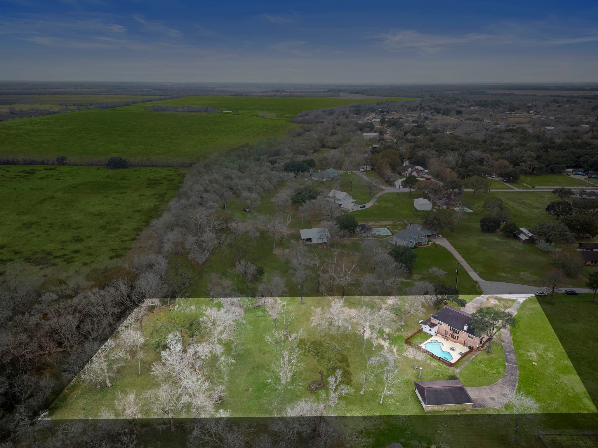 9300 Oakcrest Drive Property Photo 34