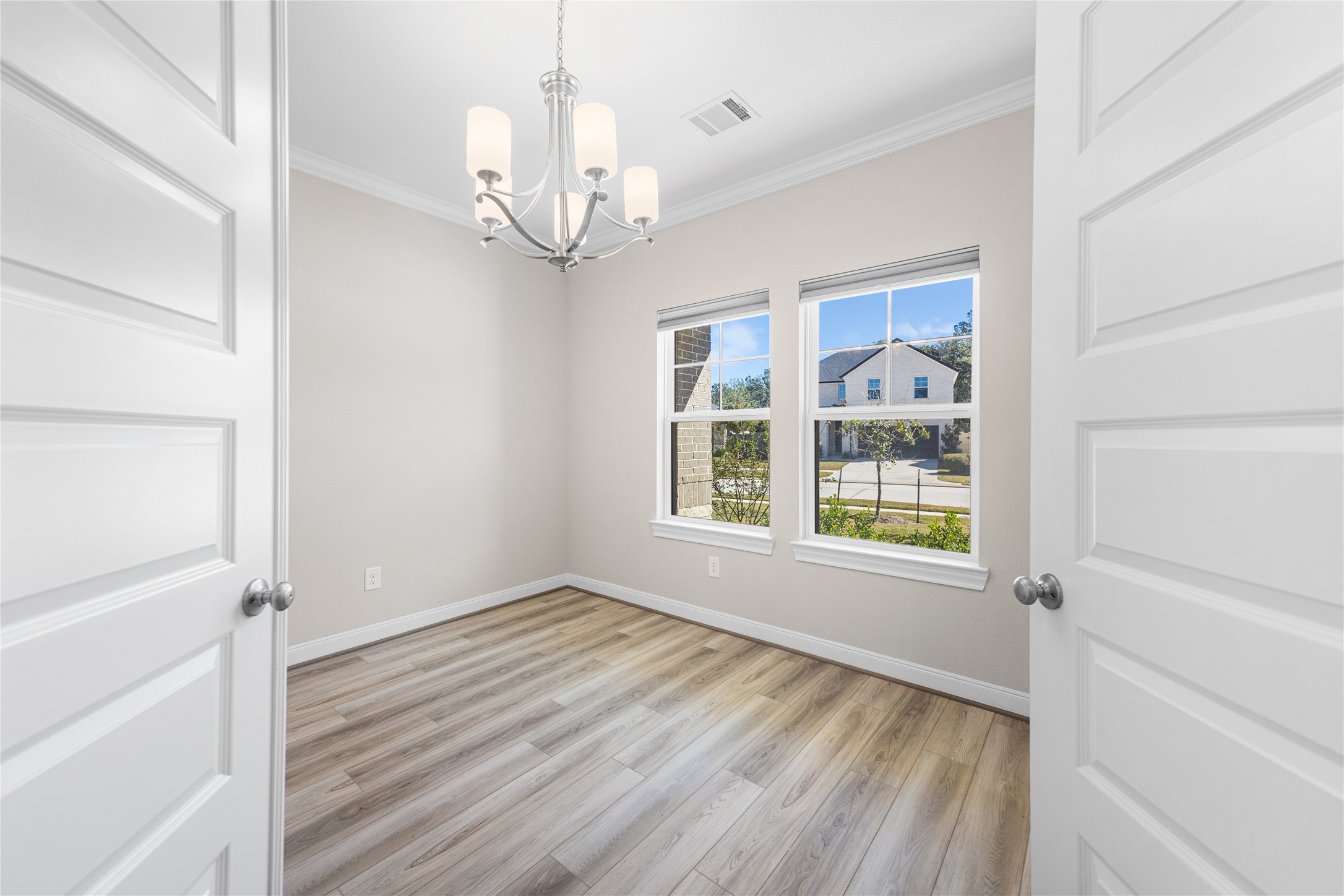 17681 Rosette Grass Drive Property Photo 4