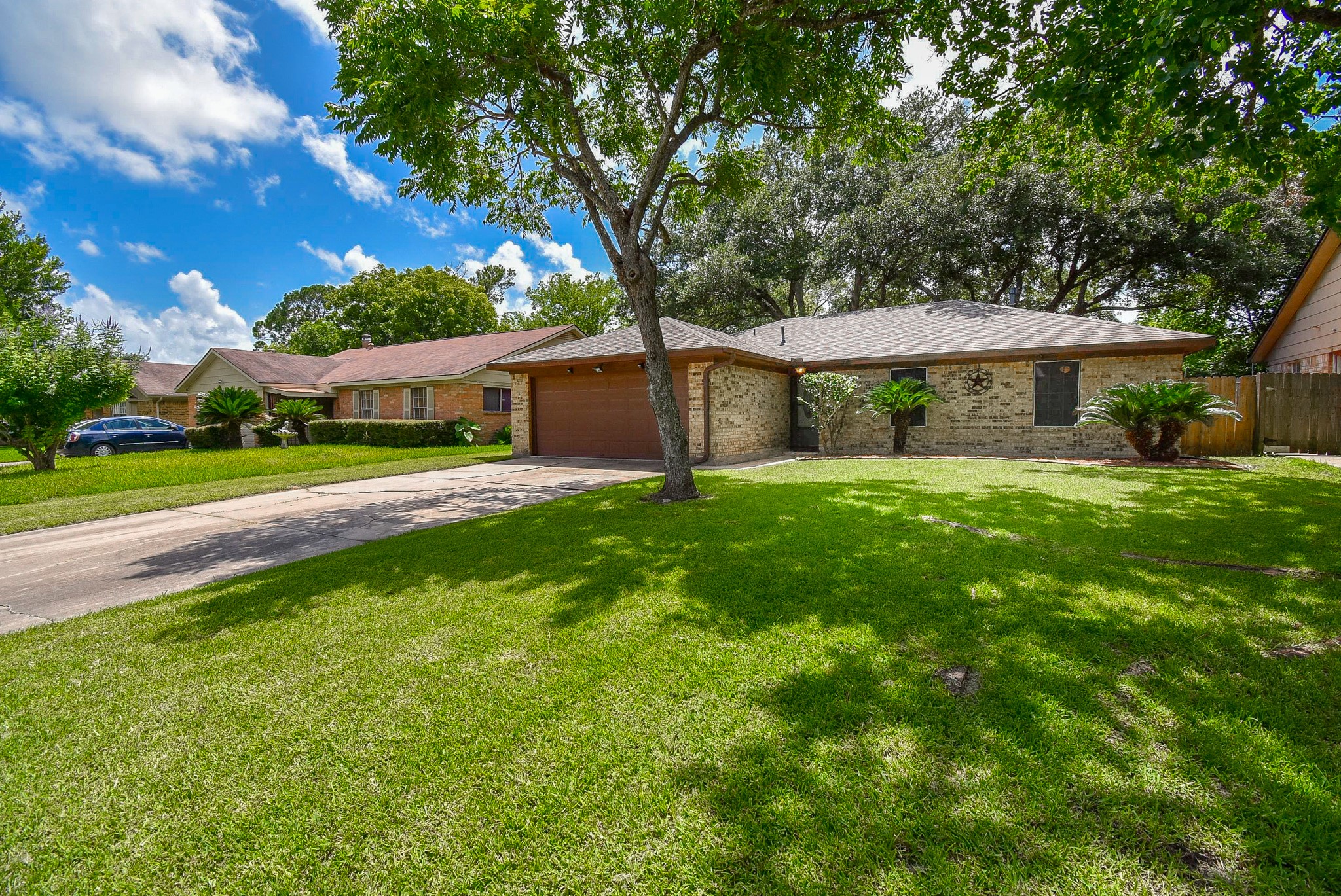 2014 Jones Street Property Photo 1