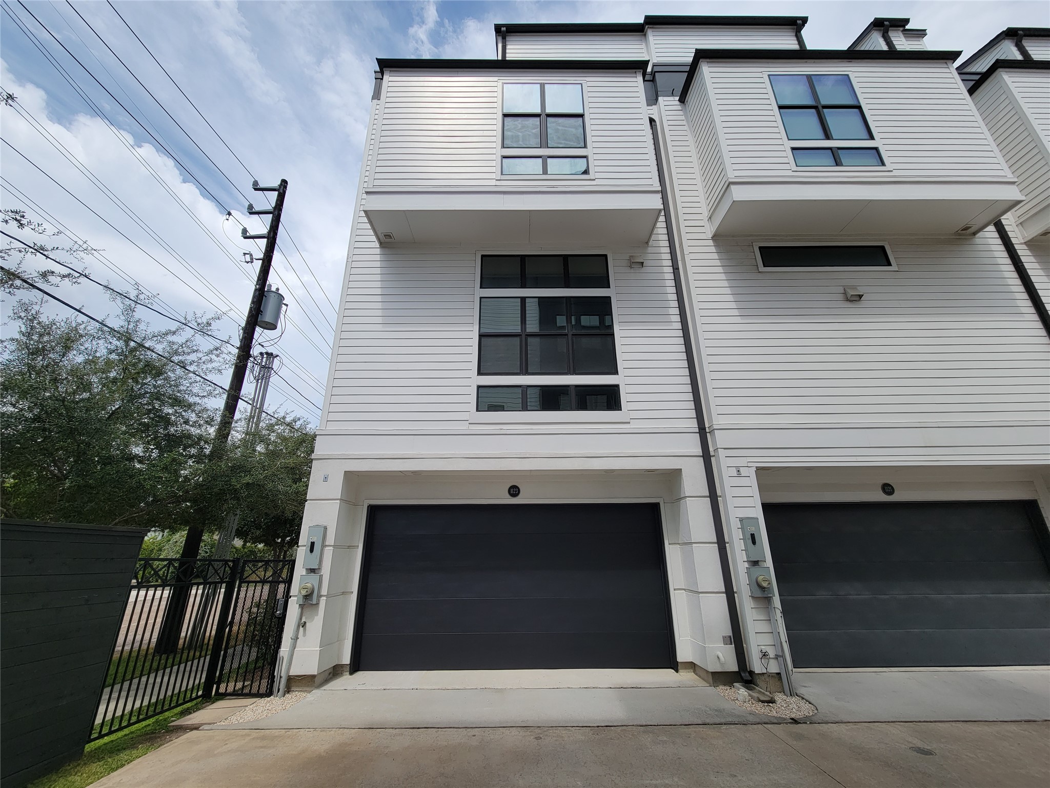 1123 Paige Street Property Photo 2