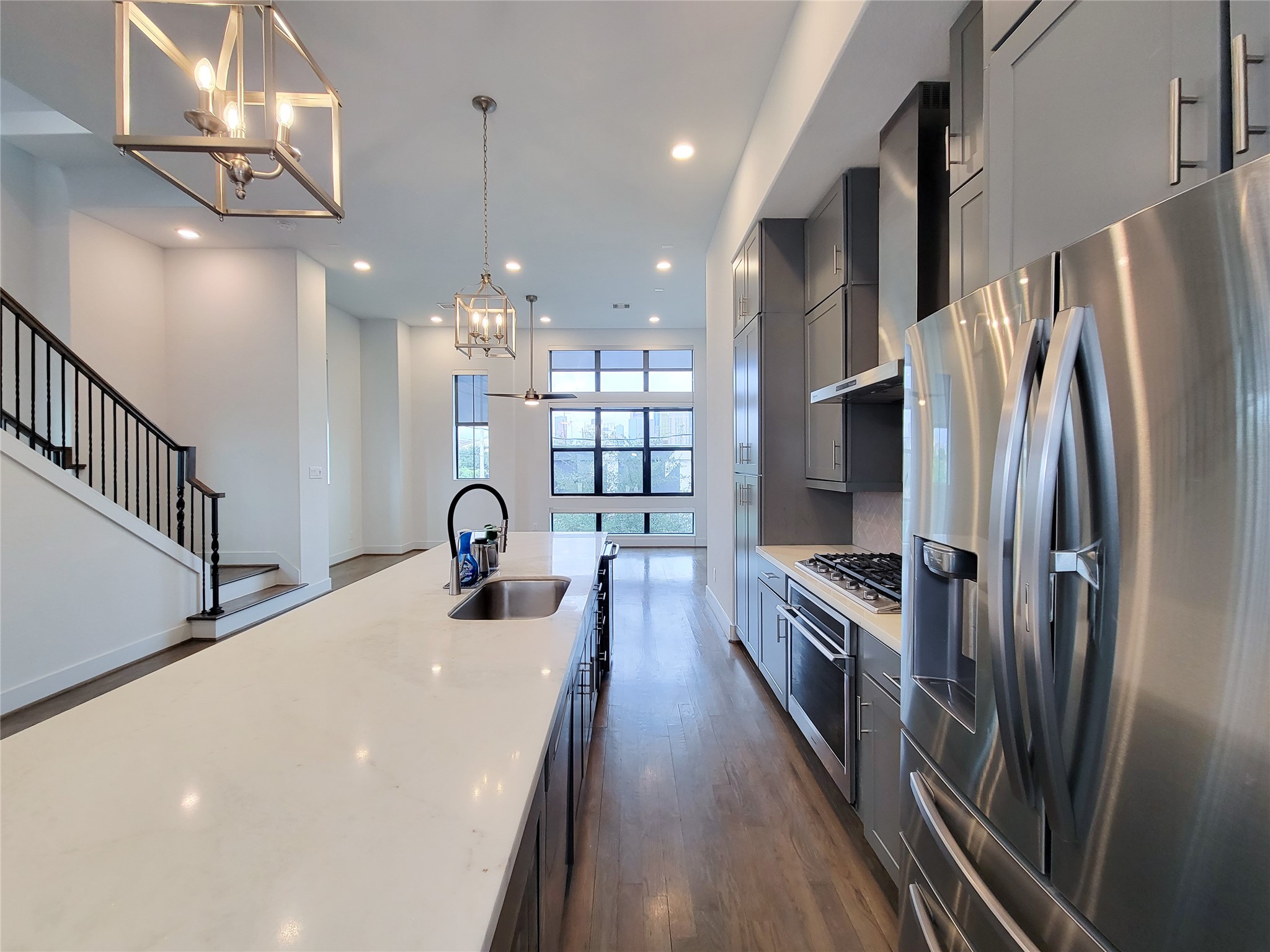 1123 Paige Street Property Photo 14