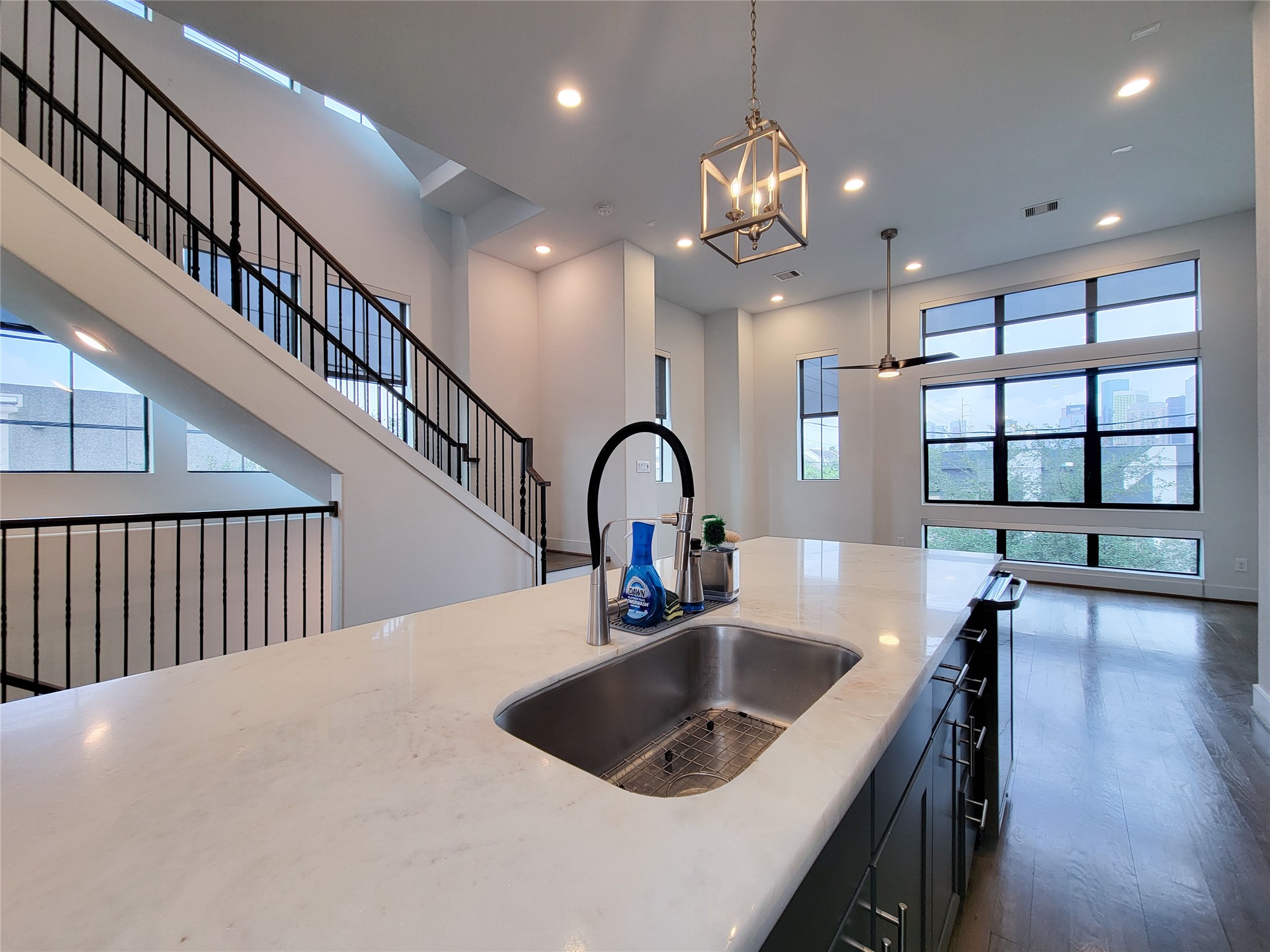 1123 Paige Street Property Photo 15