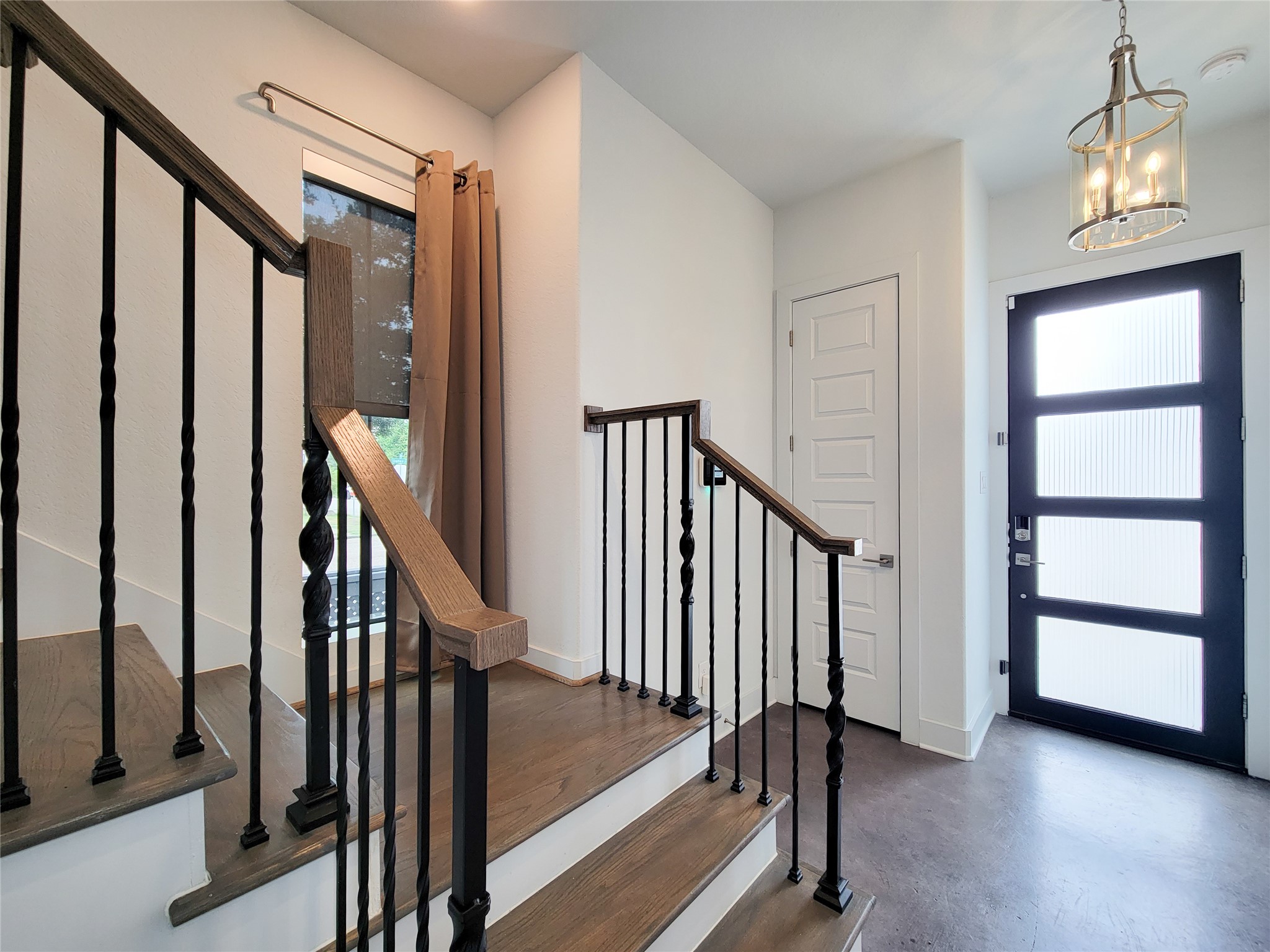 1123 Paige Street Property Photo 22