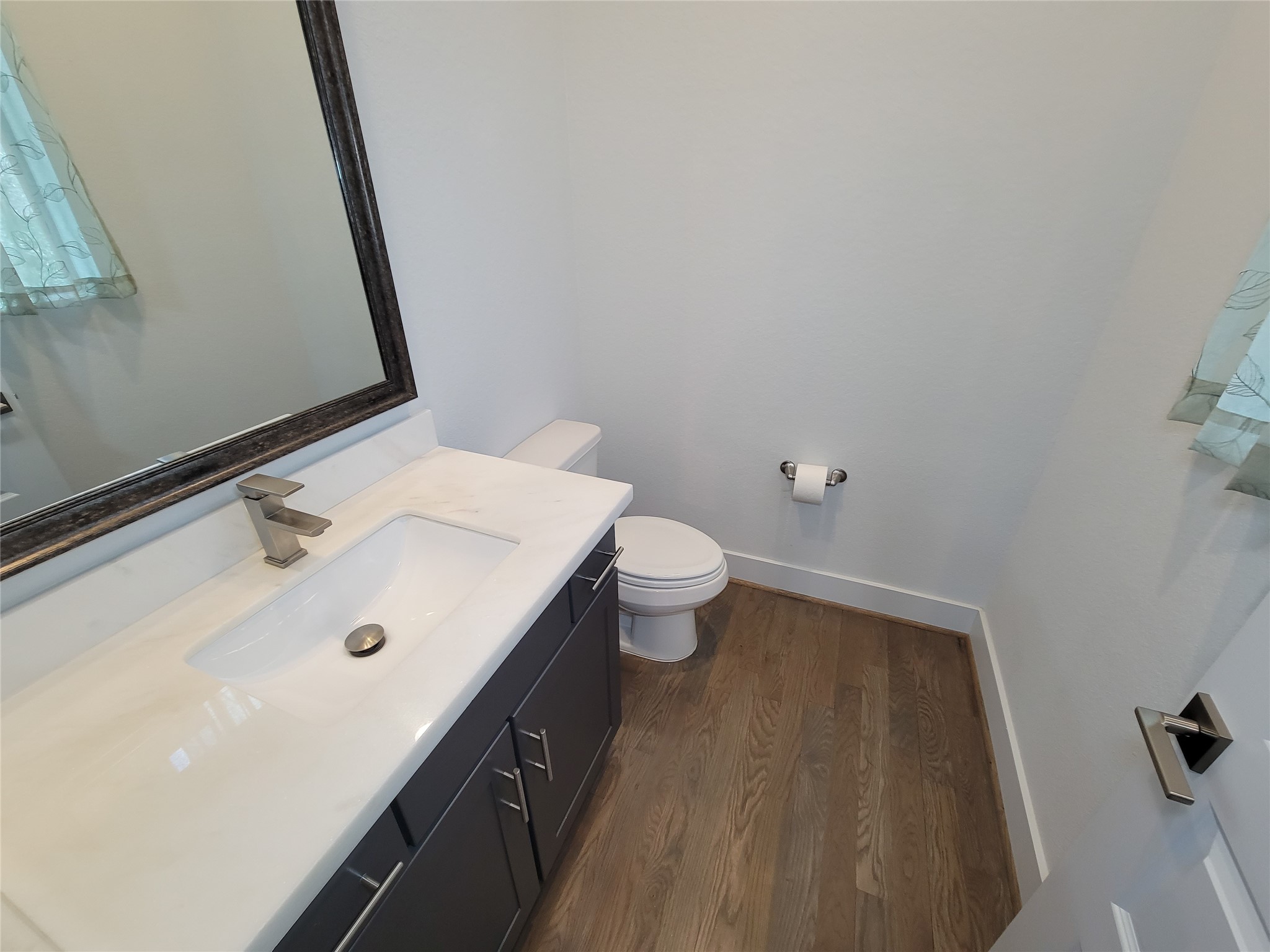 1123 Paige Street Property Photo 32