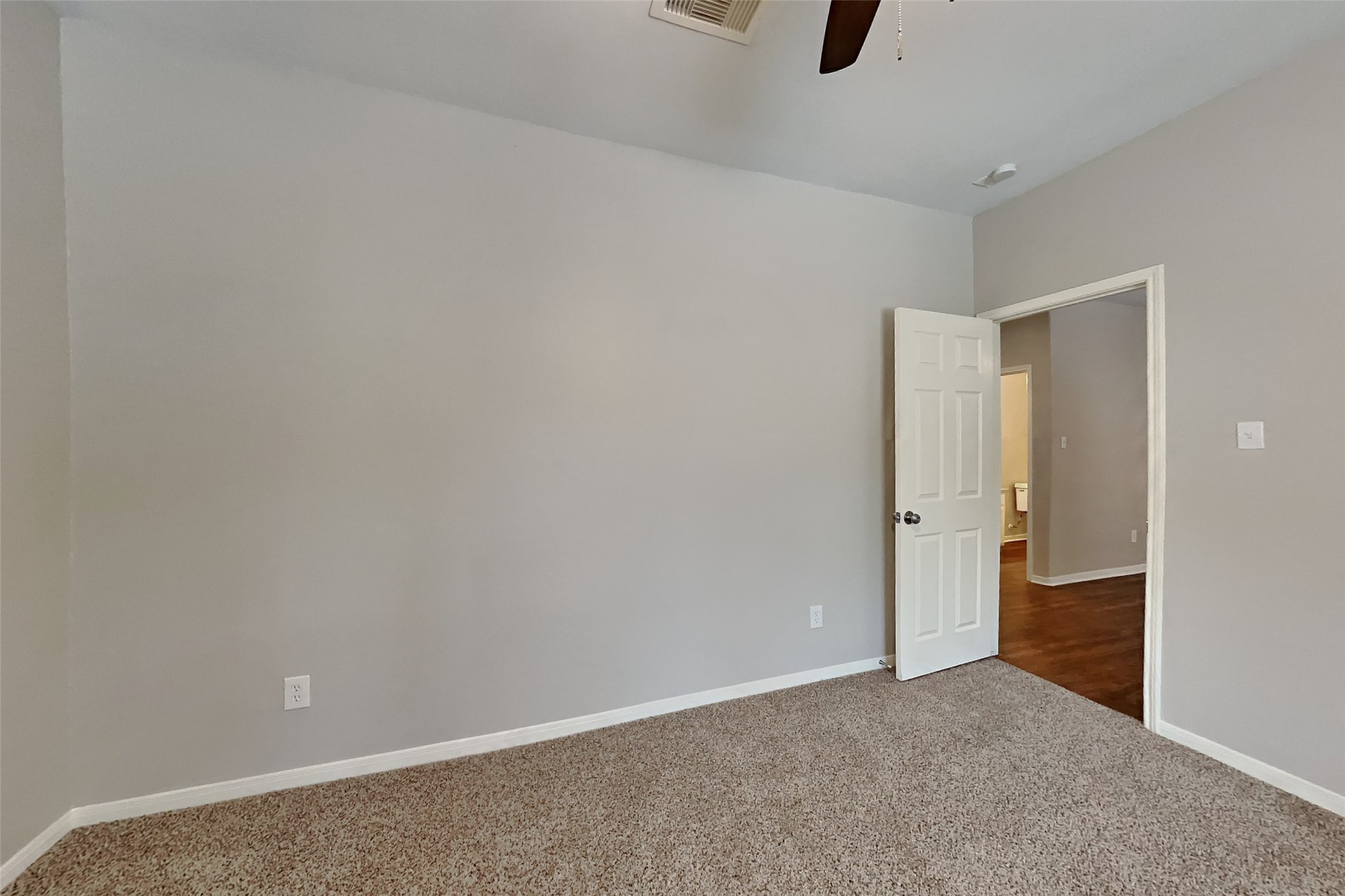 738 Levi Bend Property Photo 14