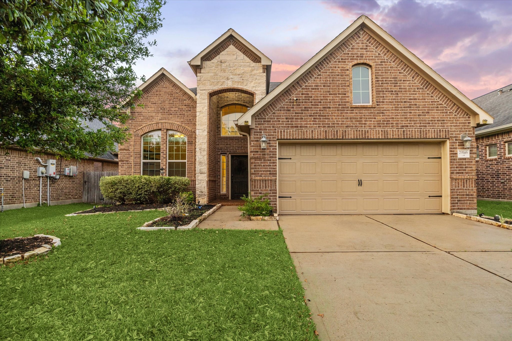 29146 Crested Butte Drive Property Photo 4