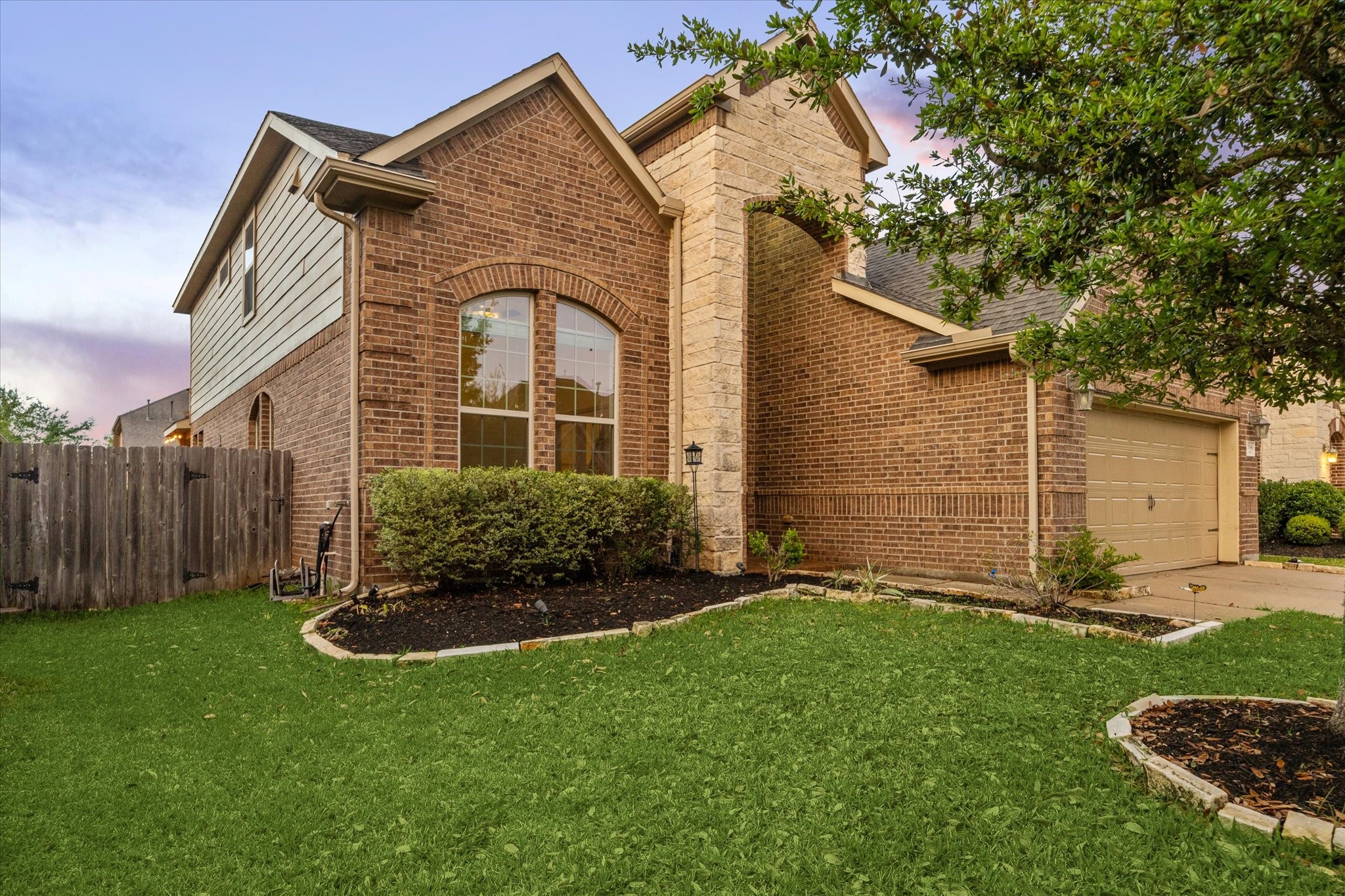 29146 Crested Butte Drive Property Photo 6