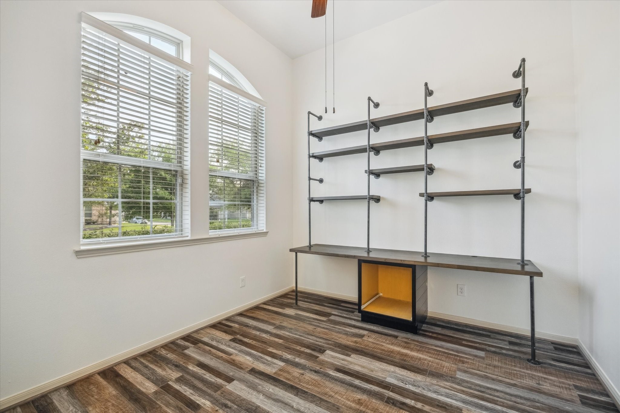 29146 Crested Butte Drive Property Photo 9