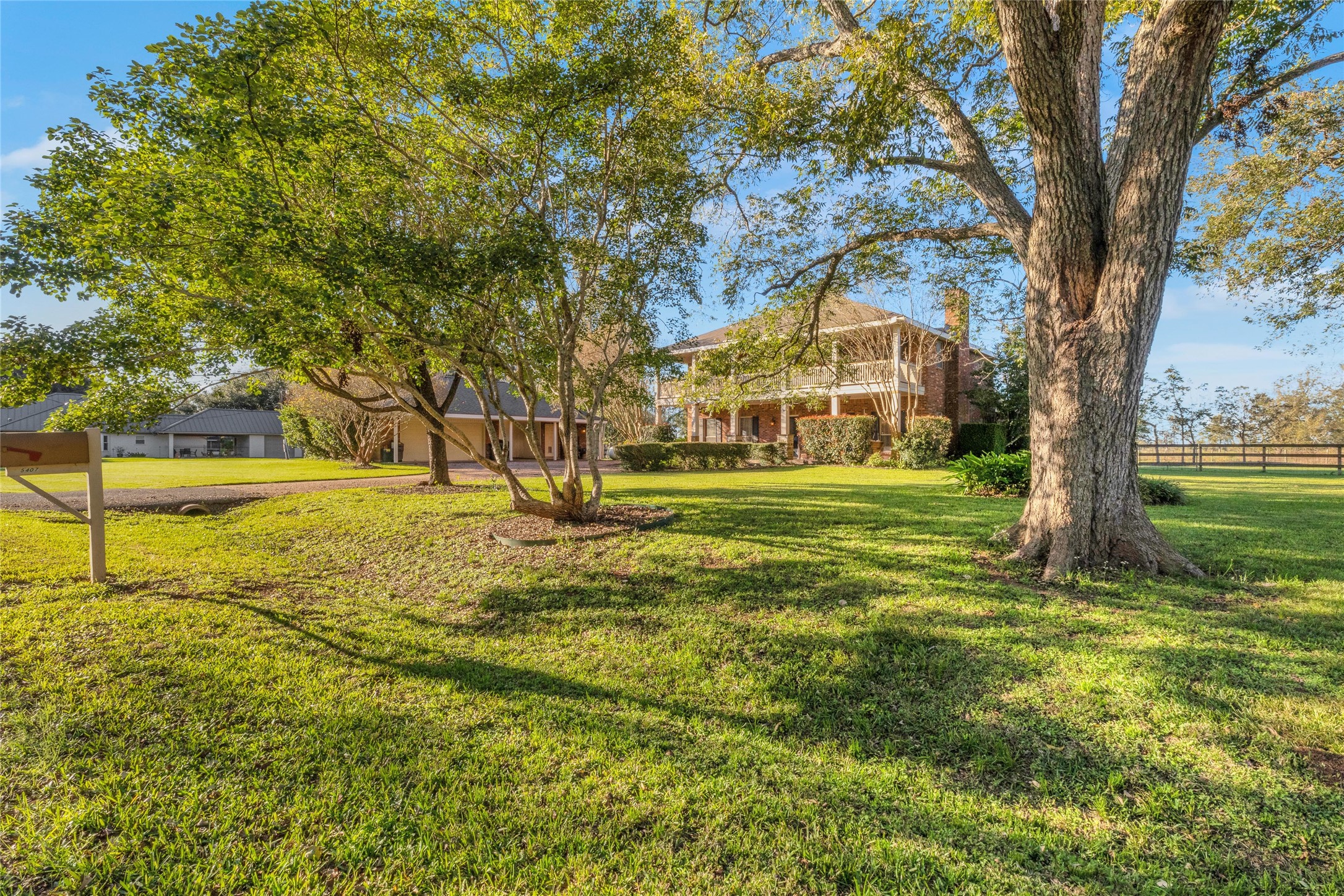 5407 Holly Valley Lane Property Photo 39