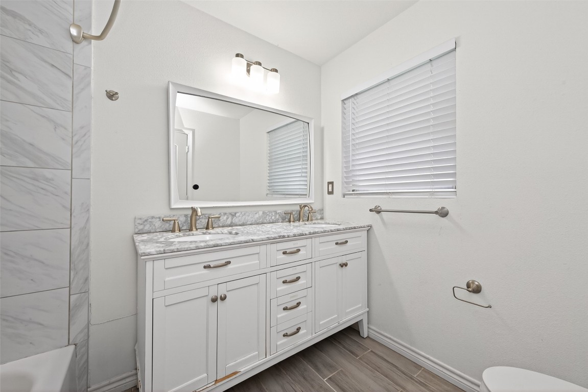 11107 Cedarhurst Drive Property Photo 29