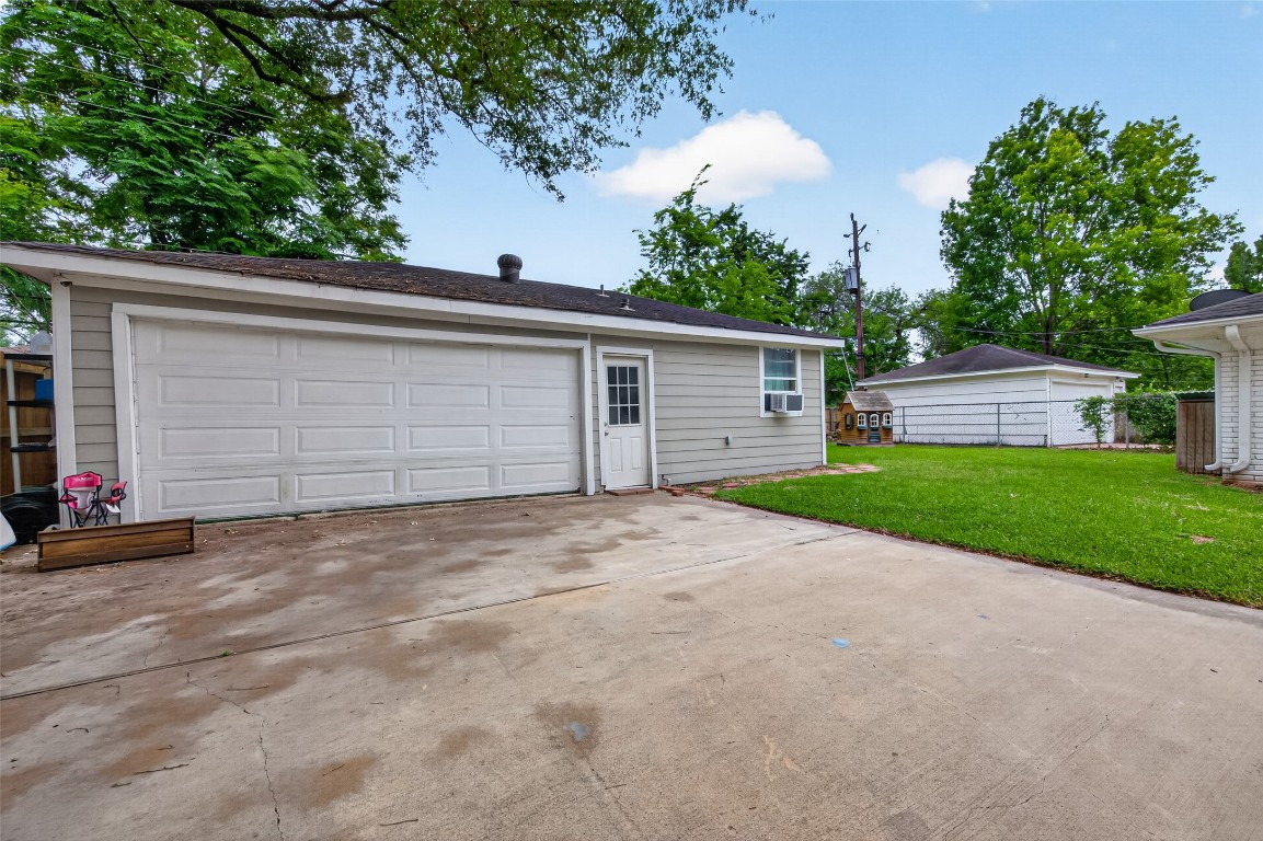 11107 Cedarhurst Drive Property Photo 36