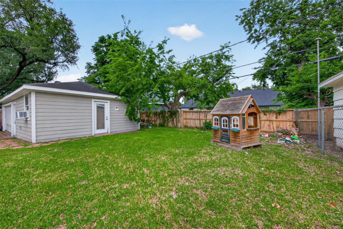 11107 Cedarhurst Drive Property Photo 38
