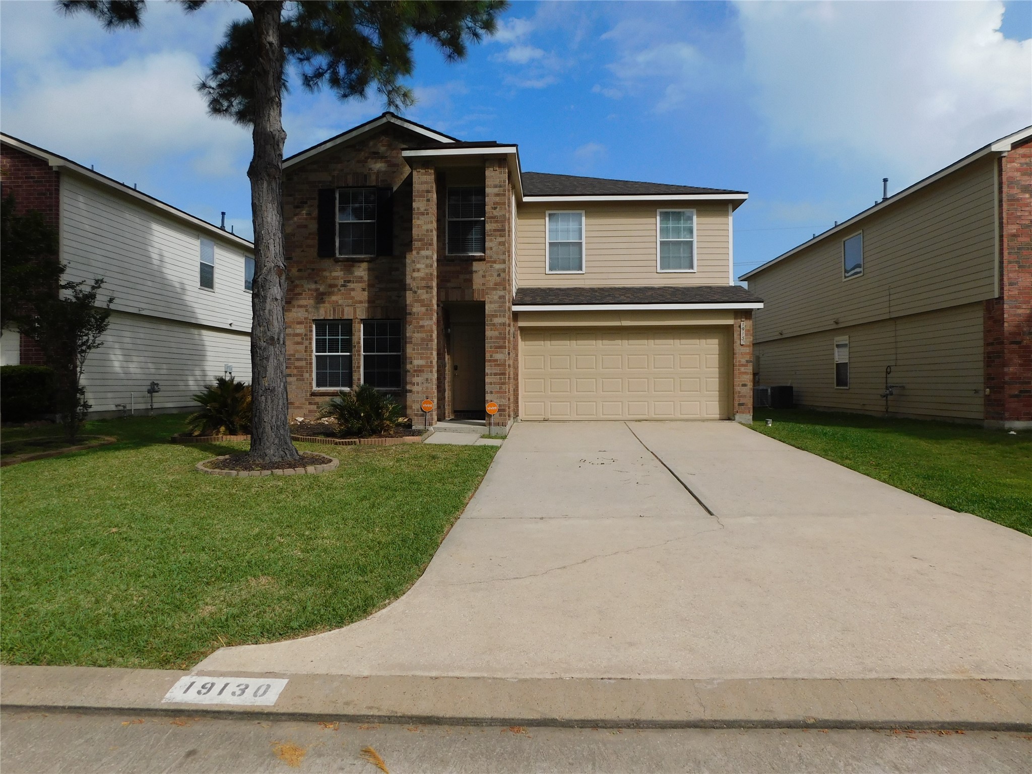 19130 Yaupon Ranch Drive Property Photo 1