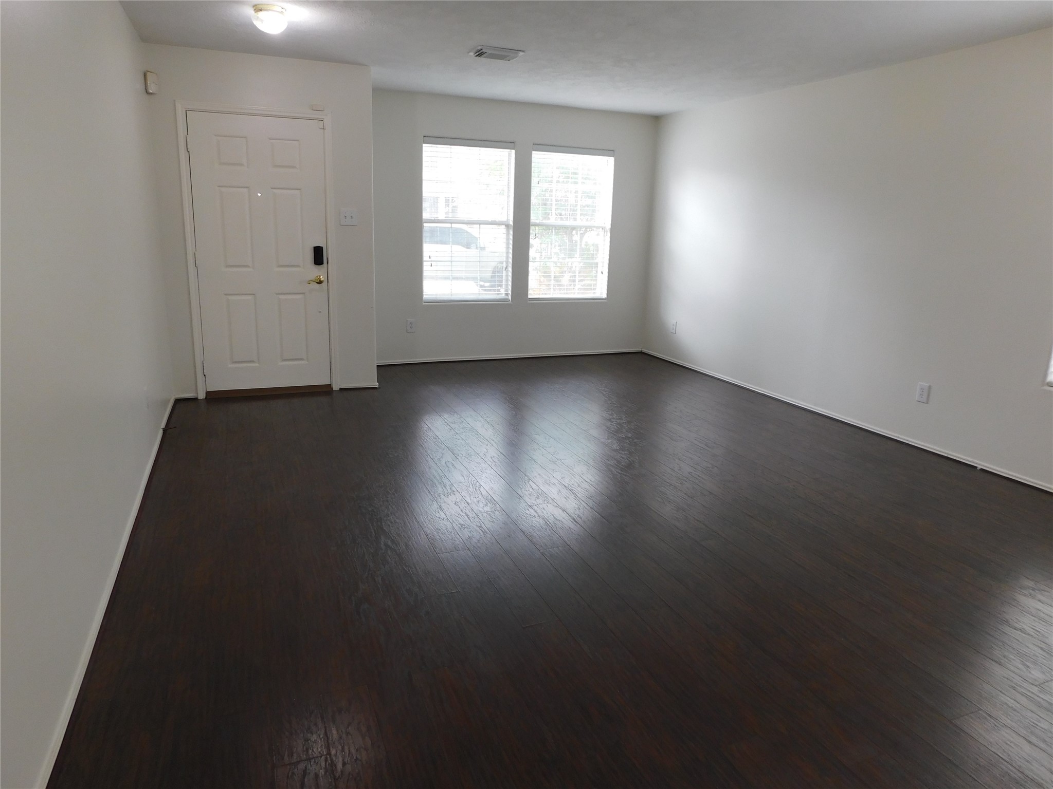 19130 Yaupon Ranch Drive Property Photo 2