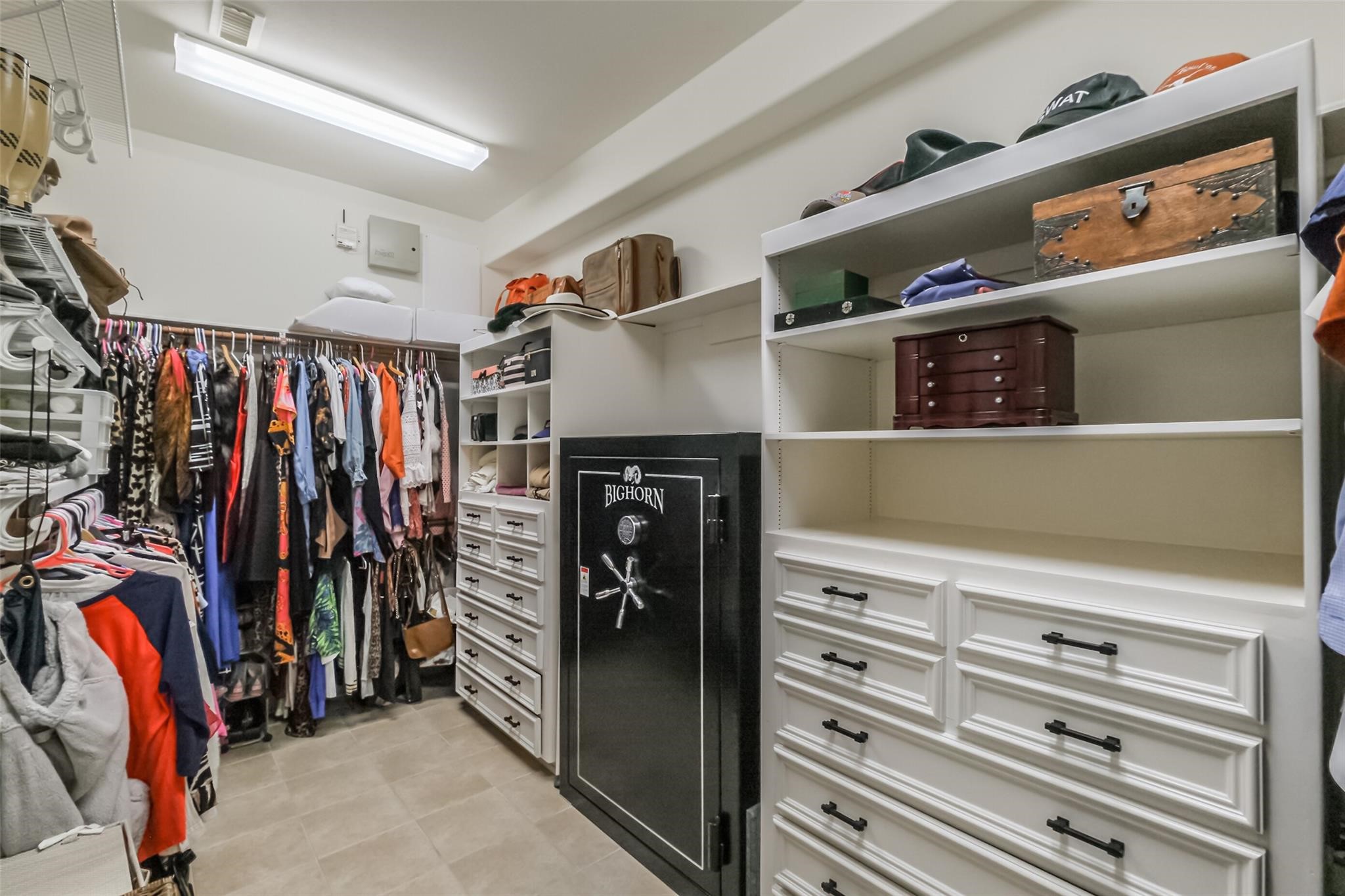 11413 Gallant Ridge Lane Property Photo 37