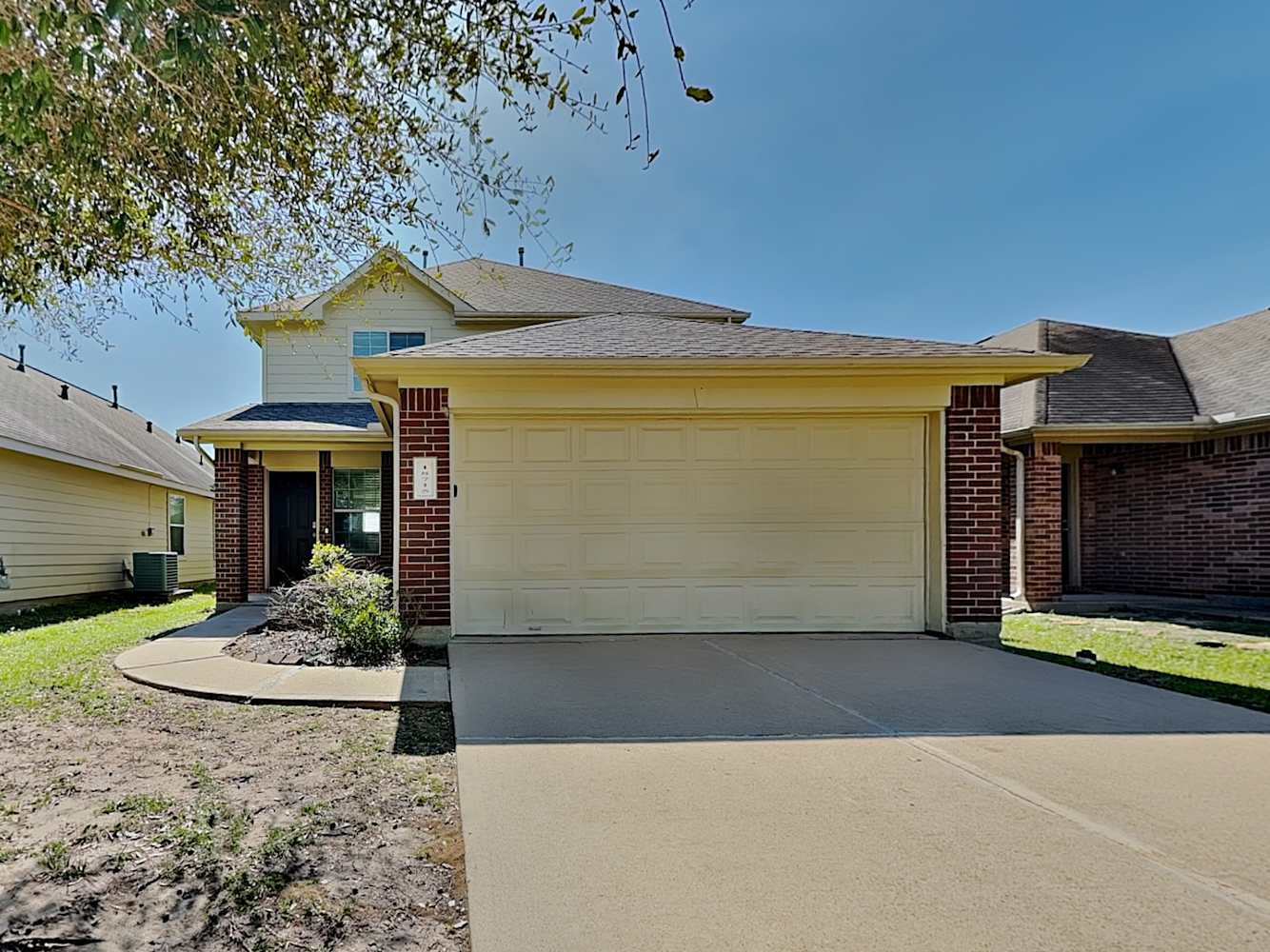 18715 Dennington Drive Property Photo 1