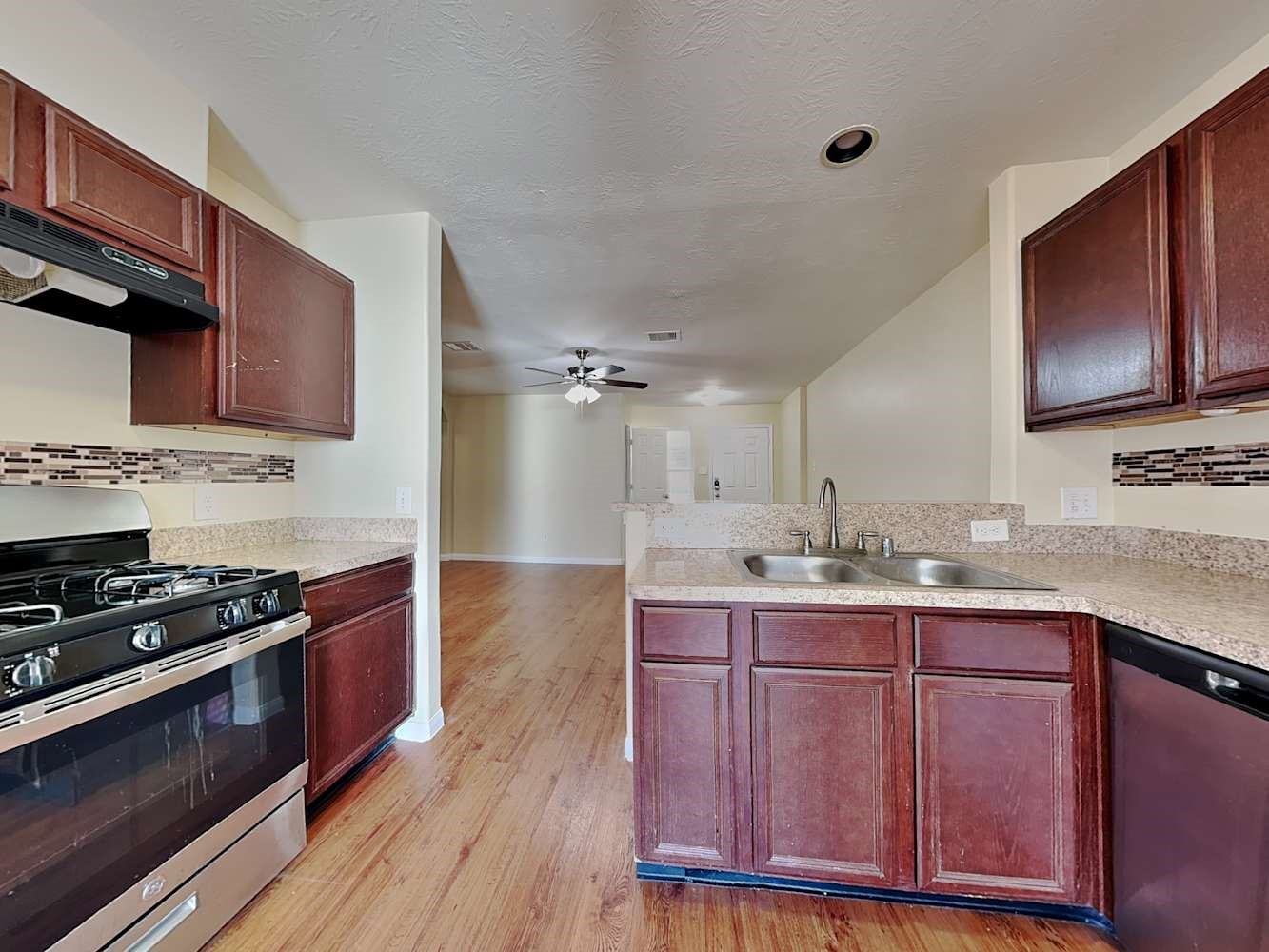 18715 Dennington Drive Property Photo 5