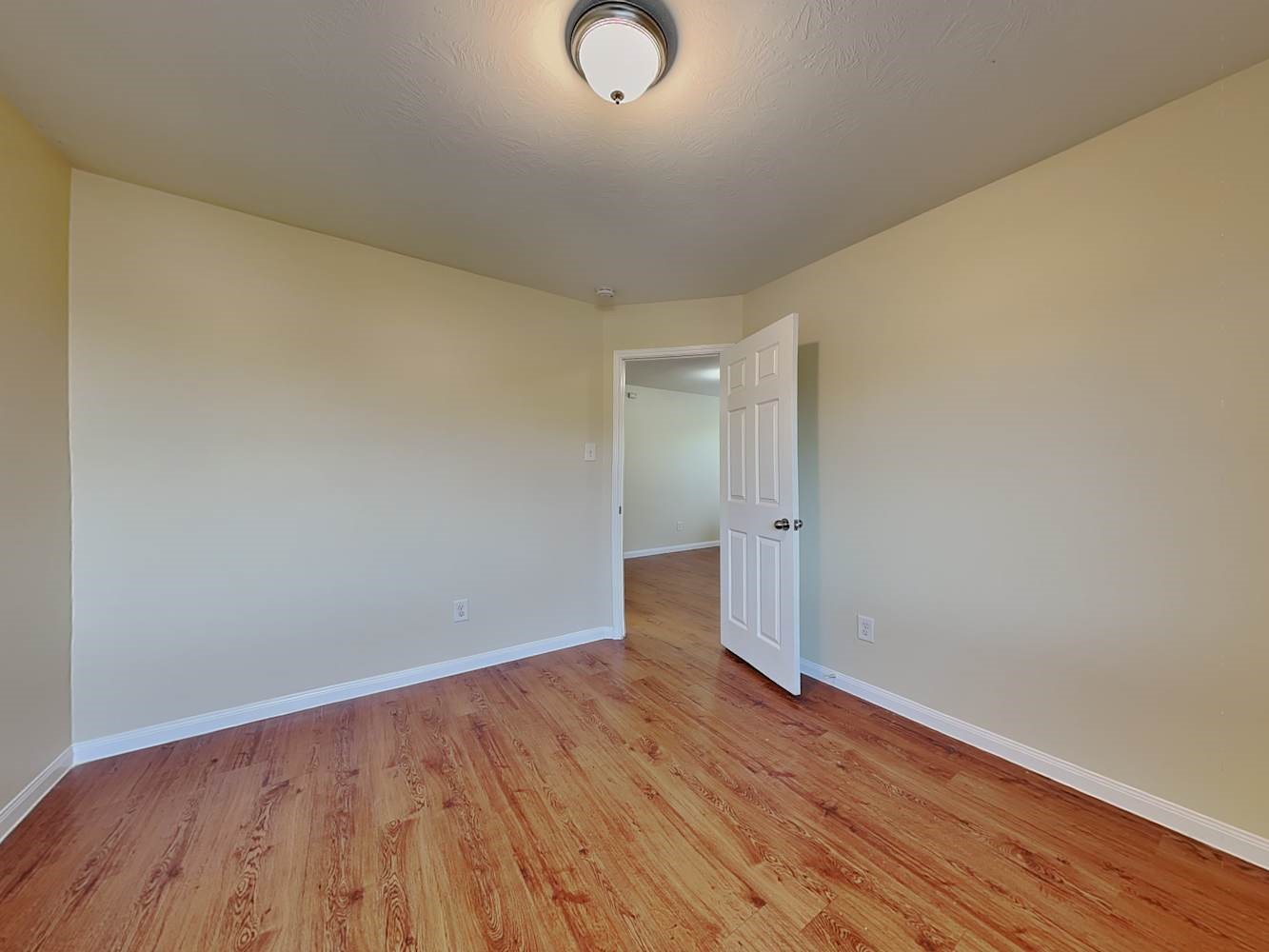 18715 Dennington Drive Property Photo 12