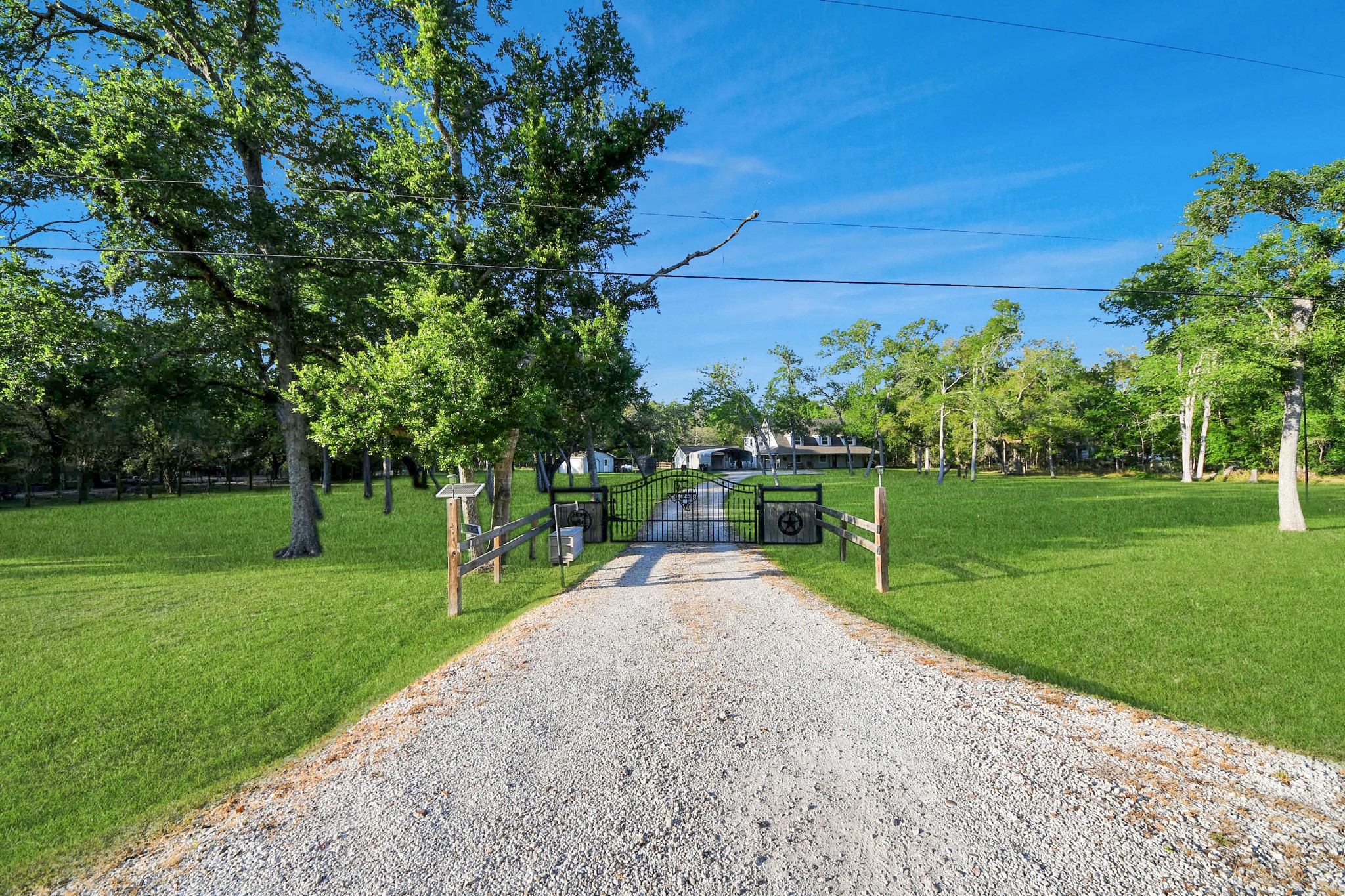 20202 Deer Run Road Property Photo 2