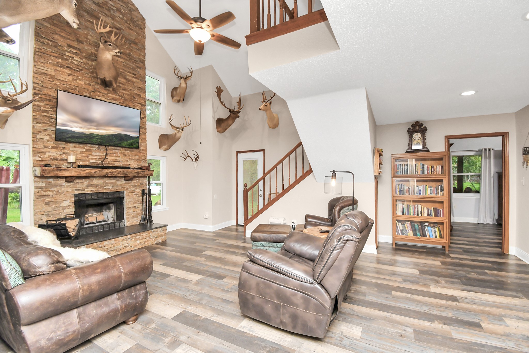 20202 Deer Run Road Property Photo 11
